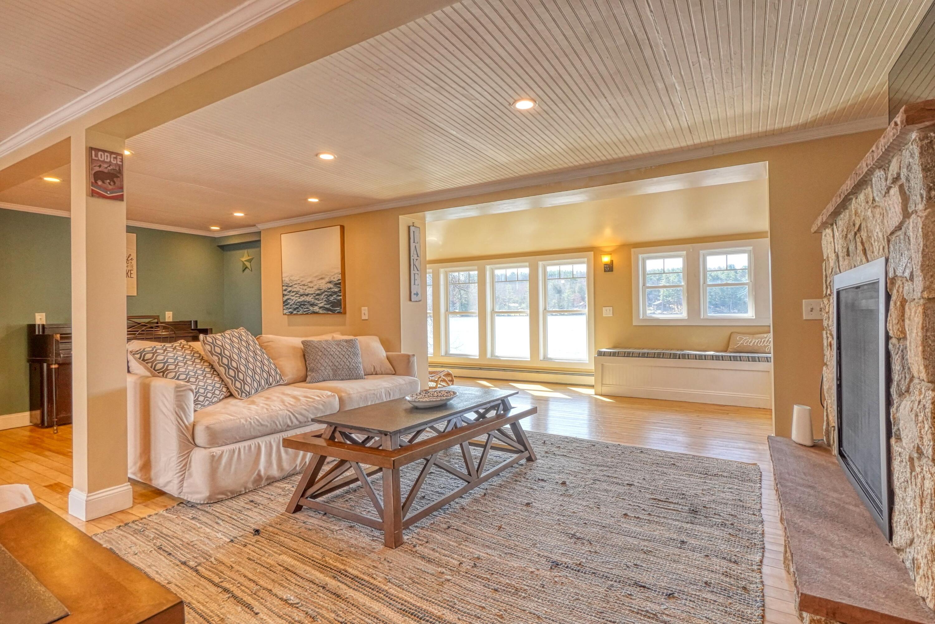 79 Rocky Shore Lane
