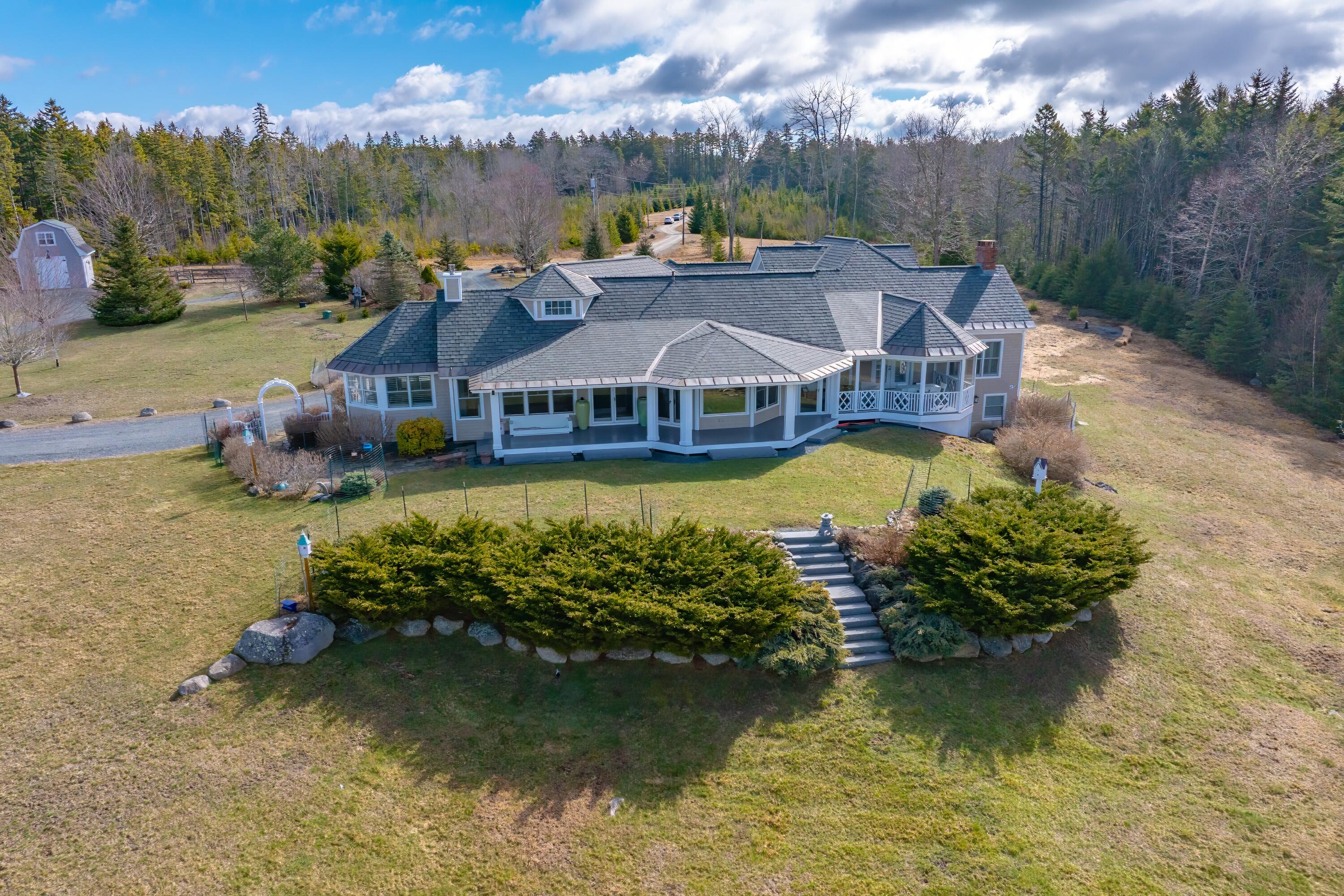 98 Birdsong Lane