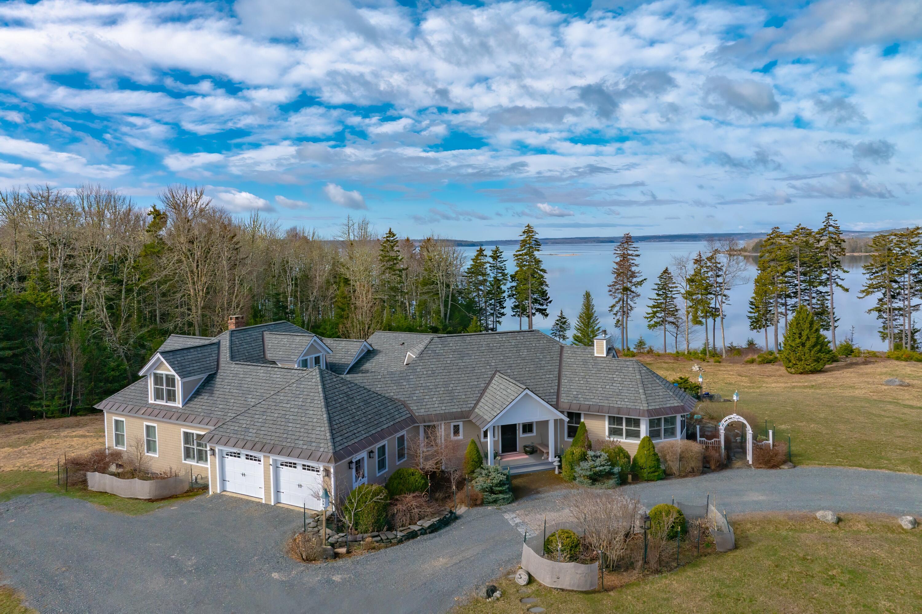 98 Birdsong Lane