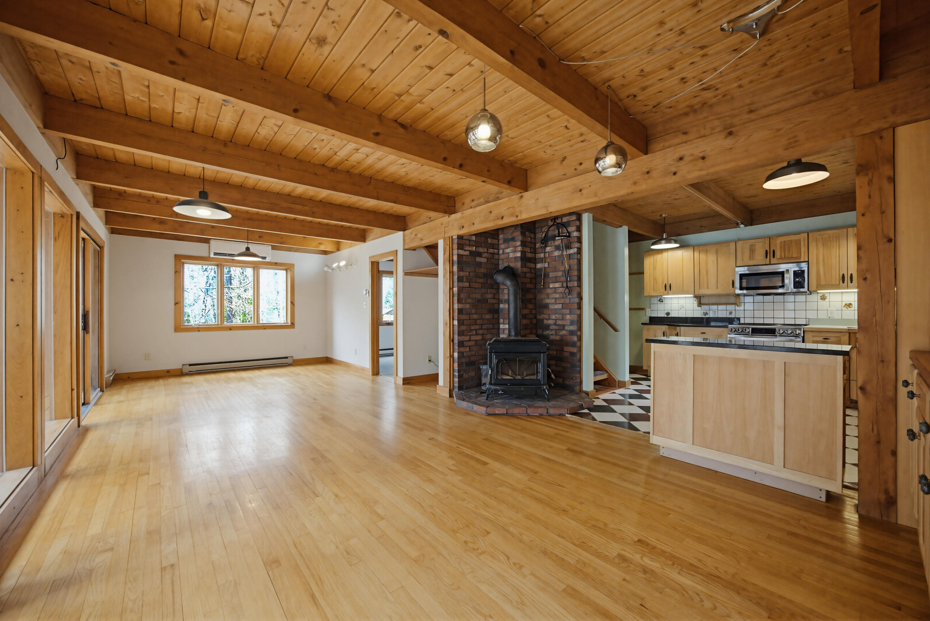 197 Old Country Way