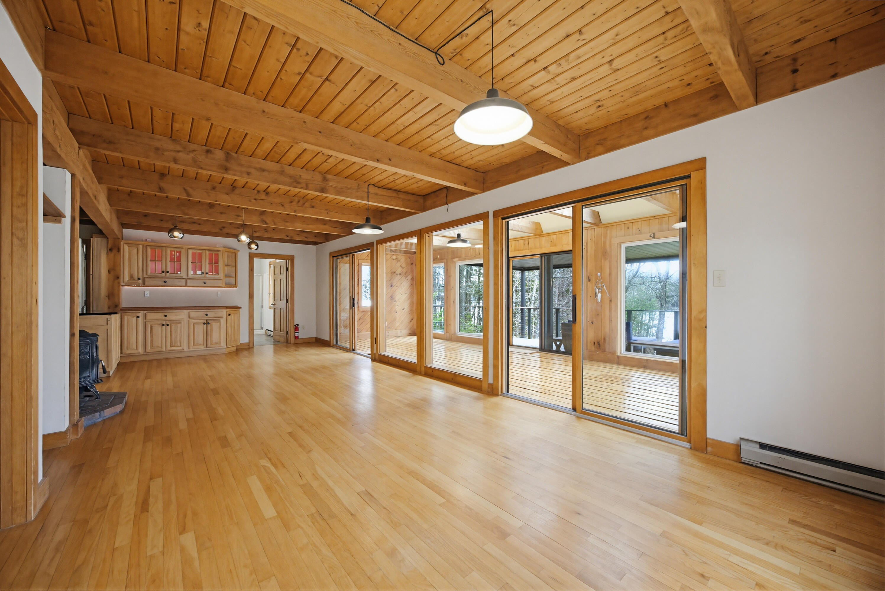 197 Old Country Way