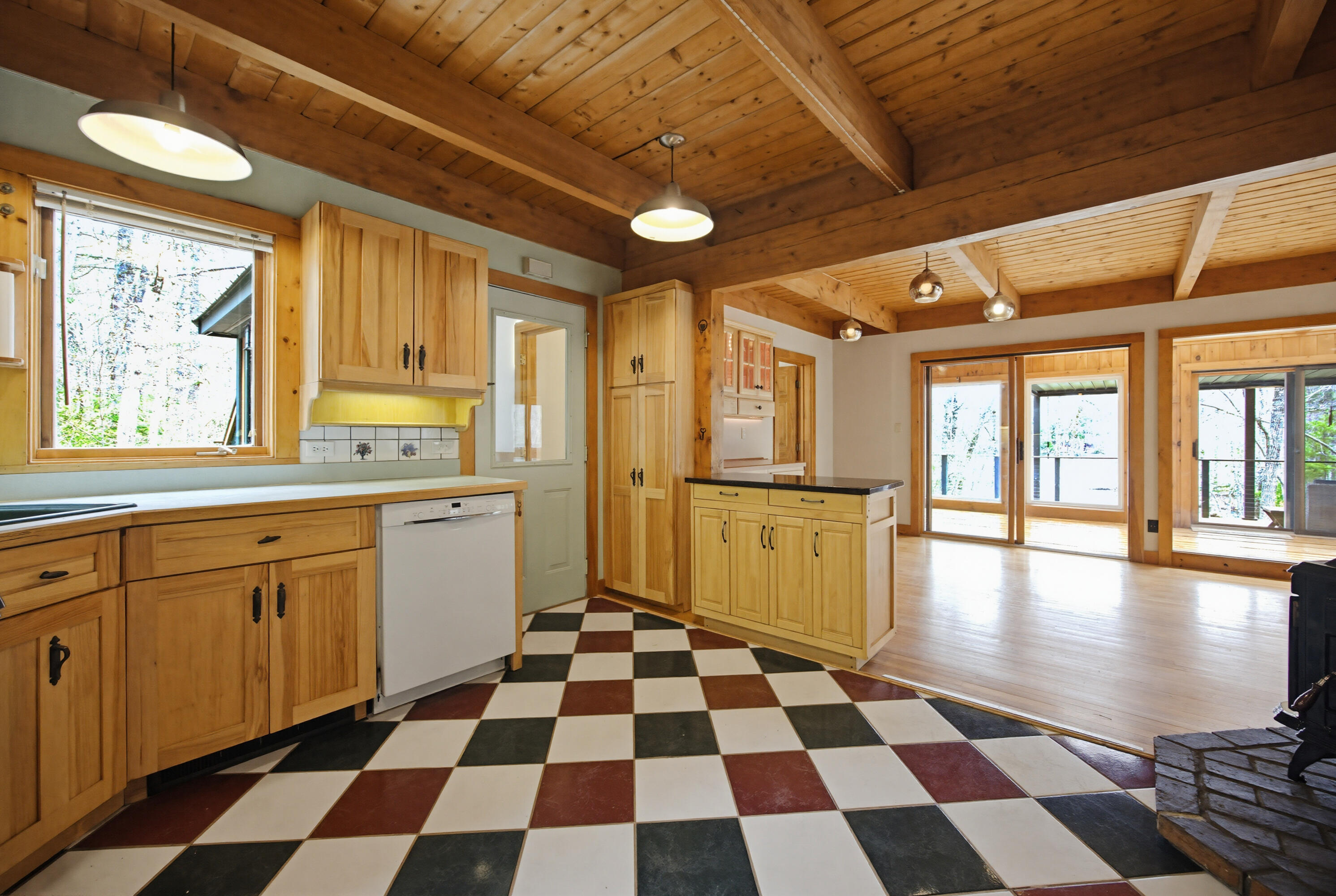 197 Old Country Way