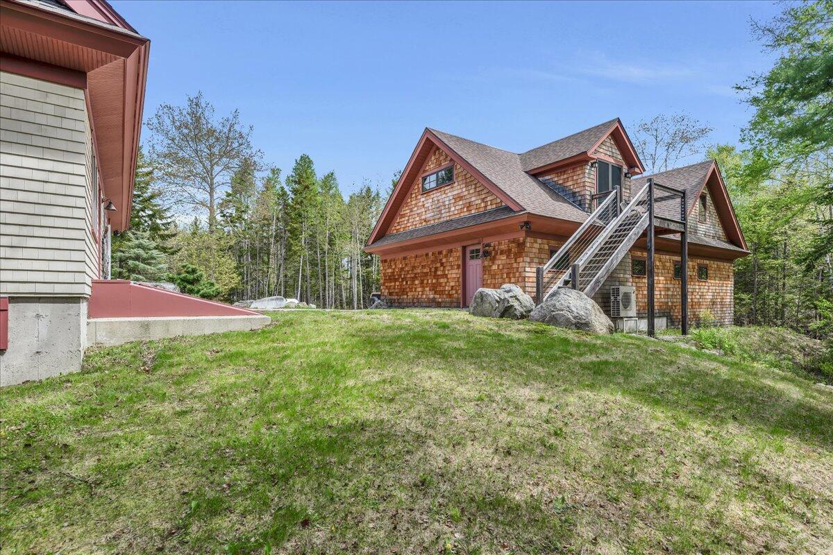 70 Ledgewood Lane