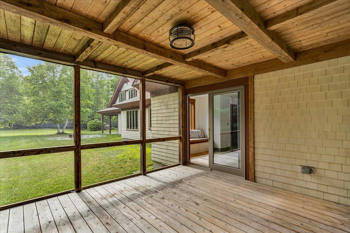 70 Ledgewood Lane
