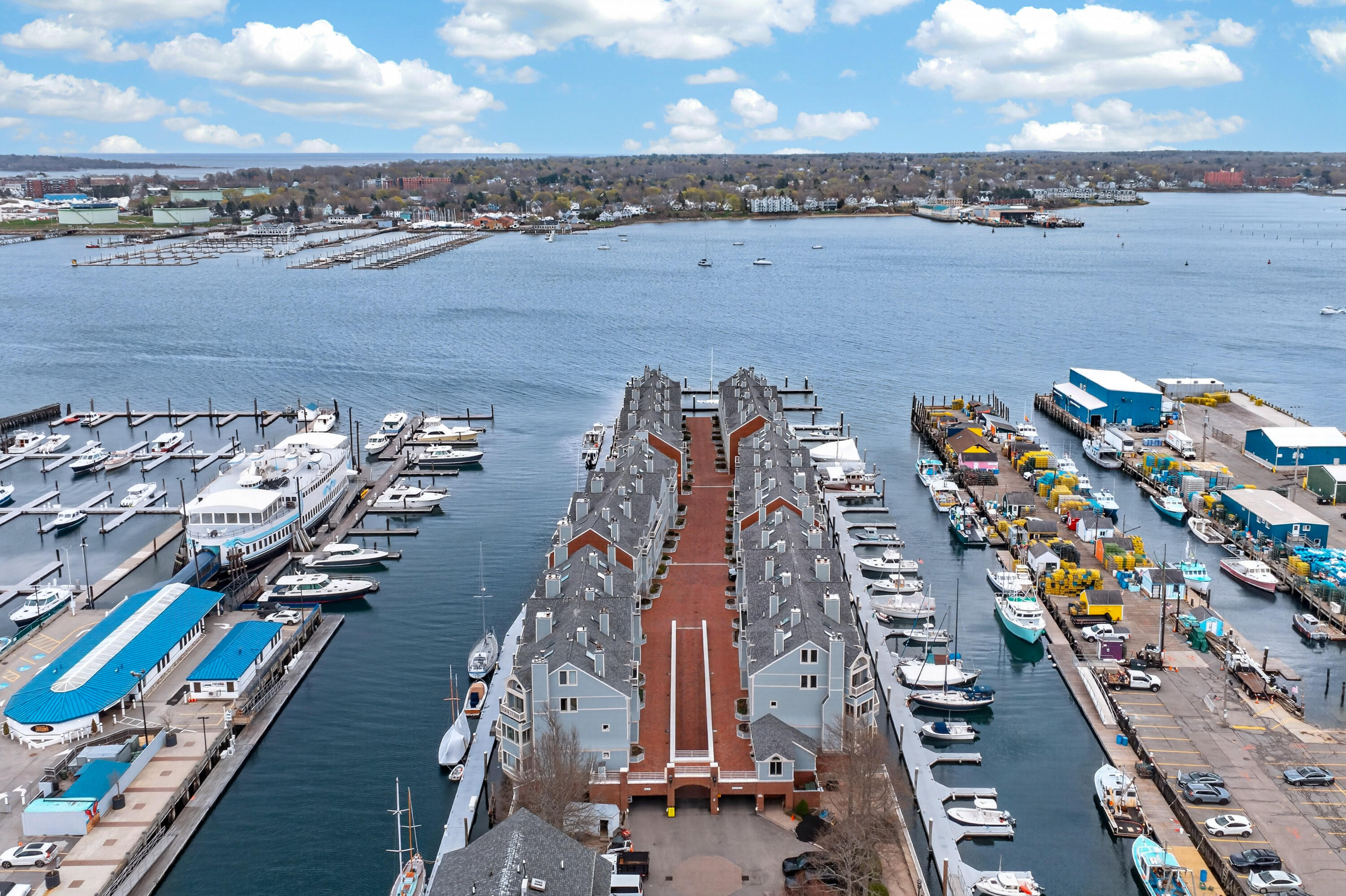 201 Chandlers Wharf 201