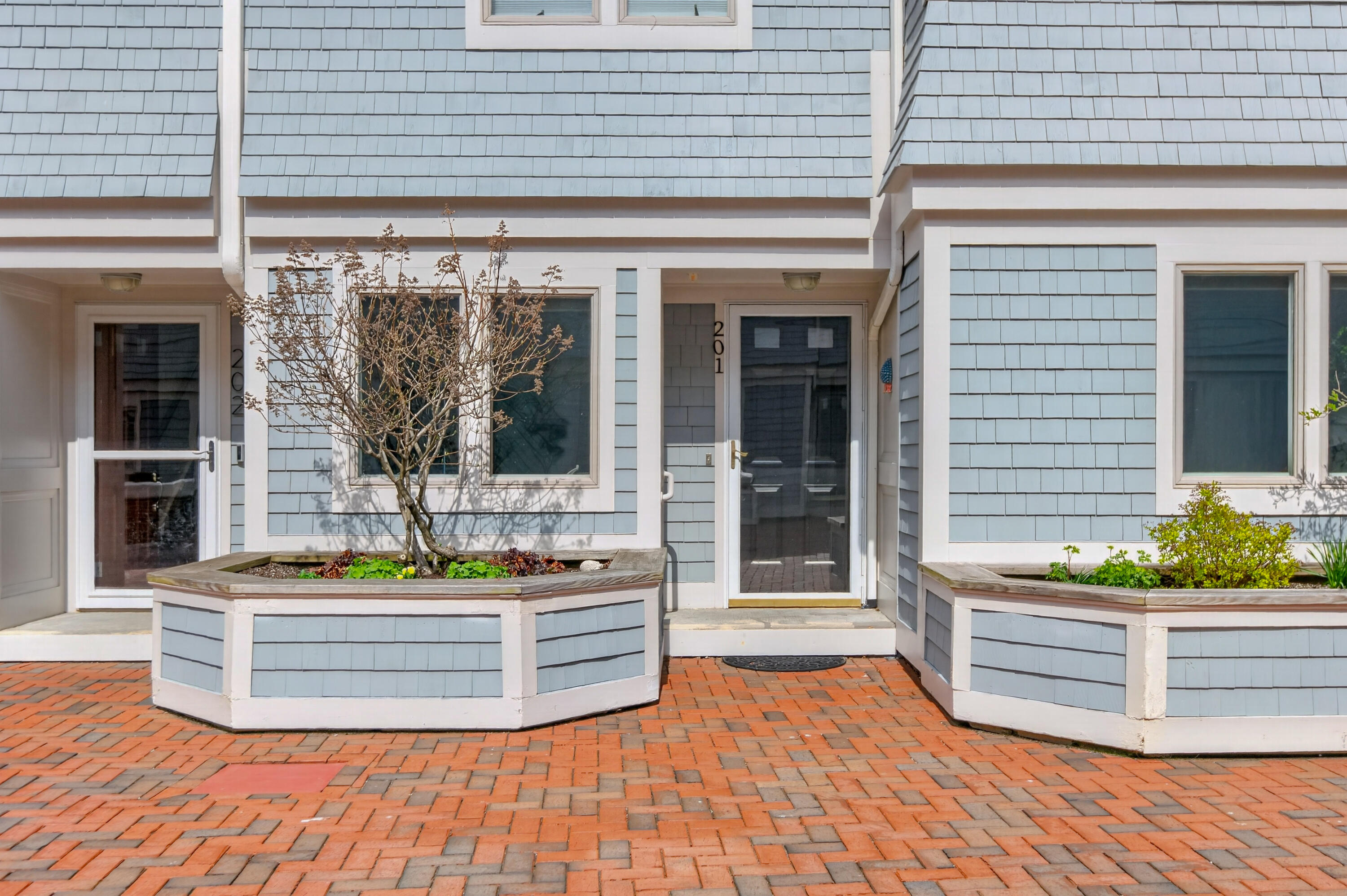 201 Chandlers Wharf 201