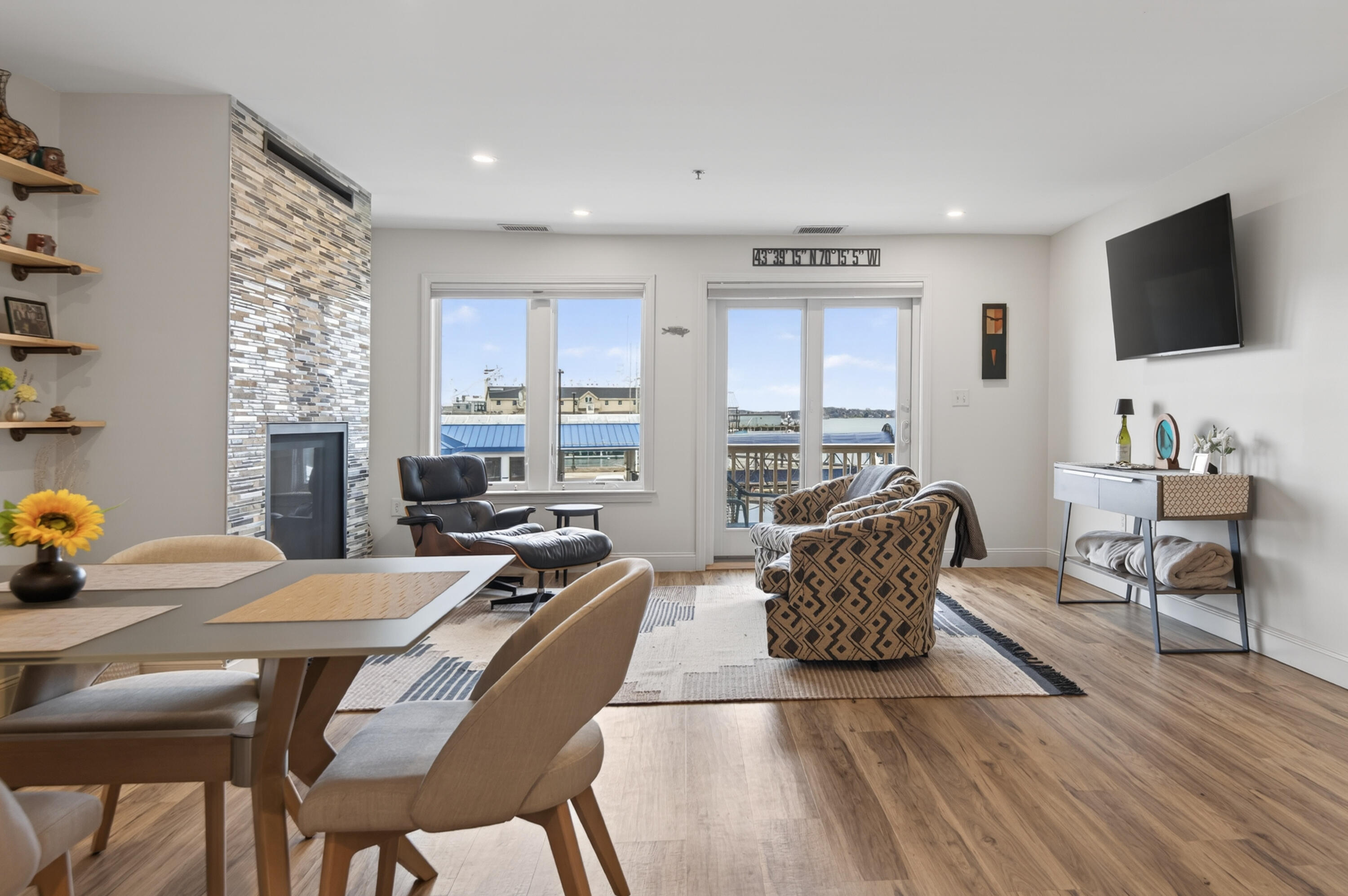 201 Chandlers Wharf 201