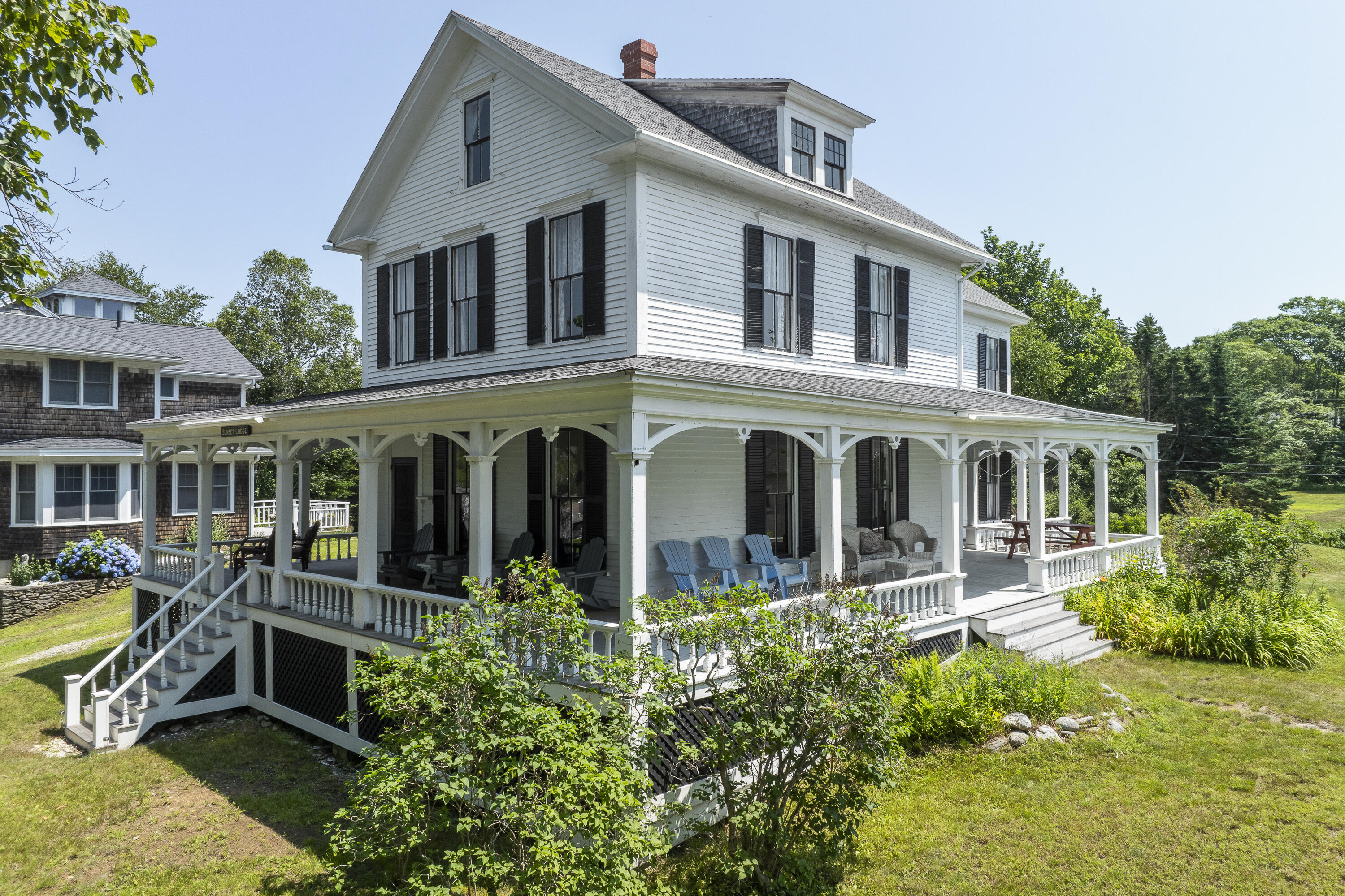 9 Grove Street