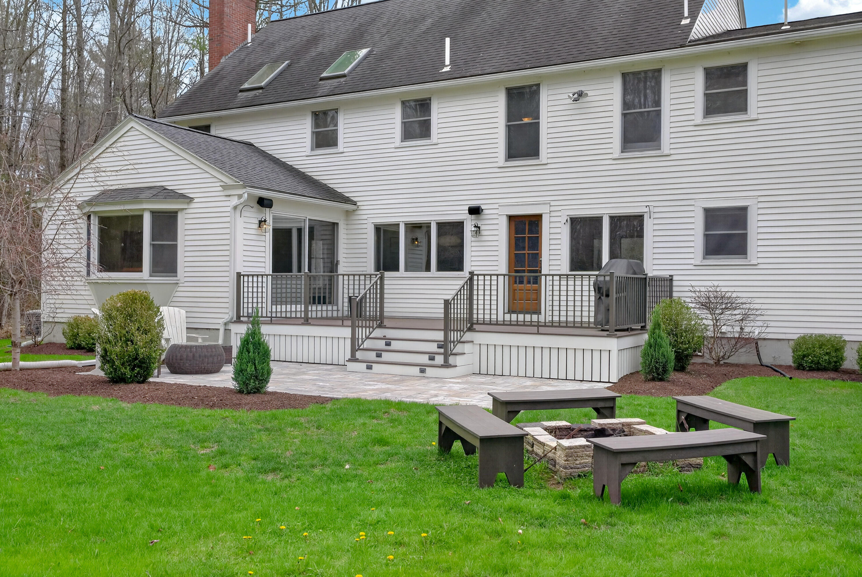 32 Acorn Circle