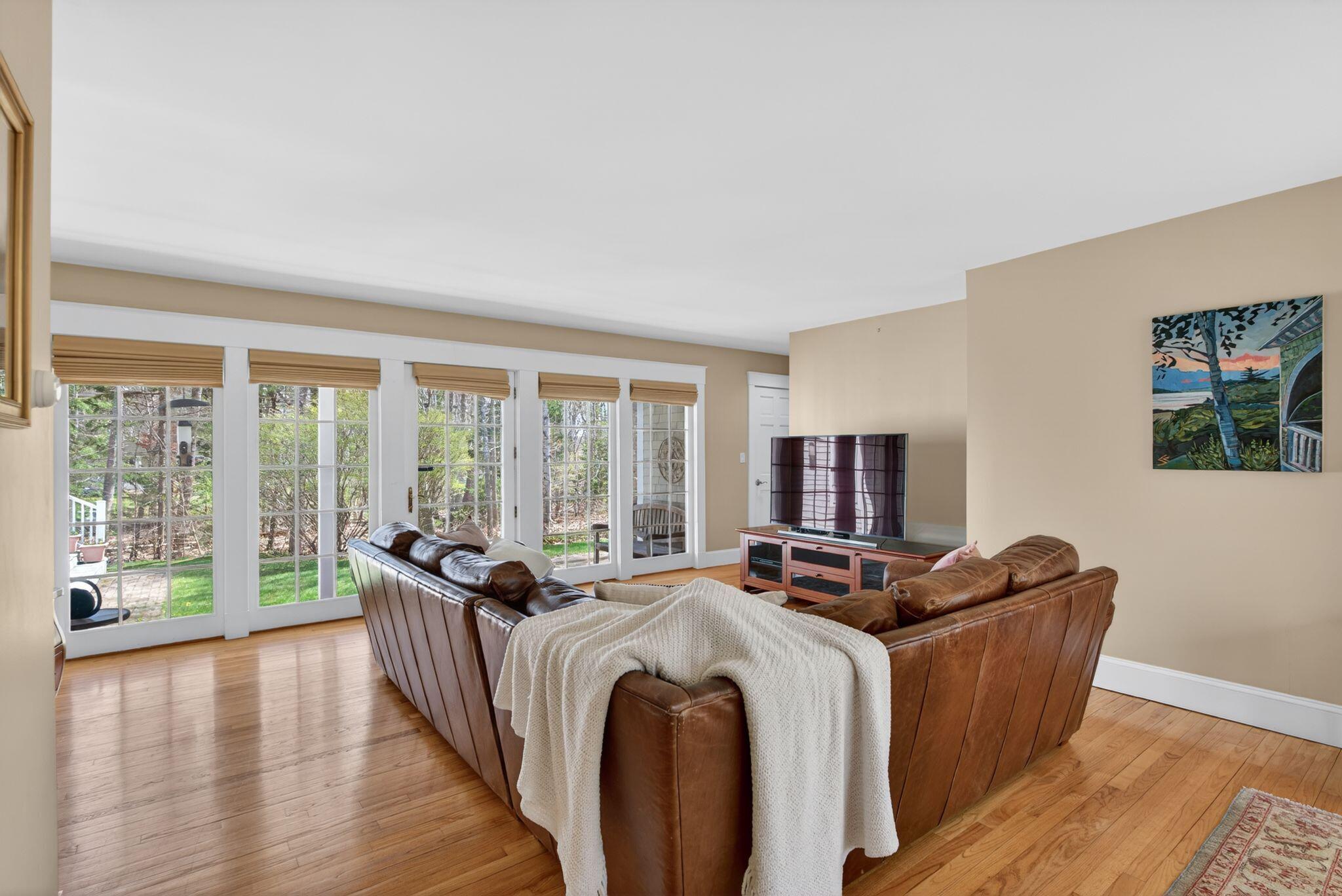 82 Hunts Point Road