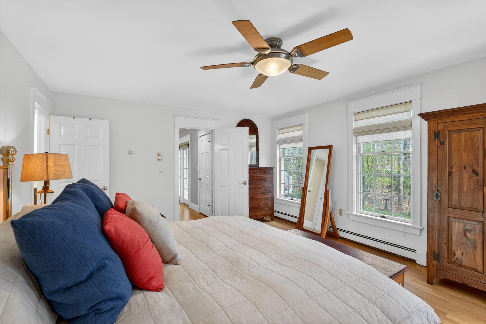 82 Hunts Point Road