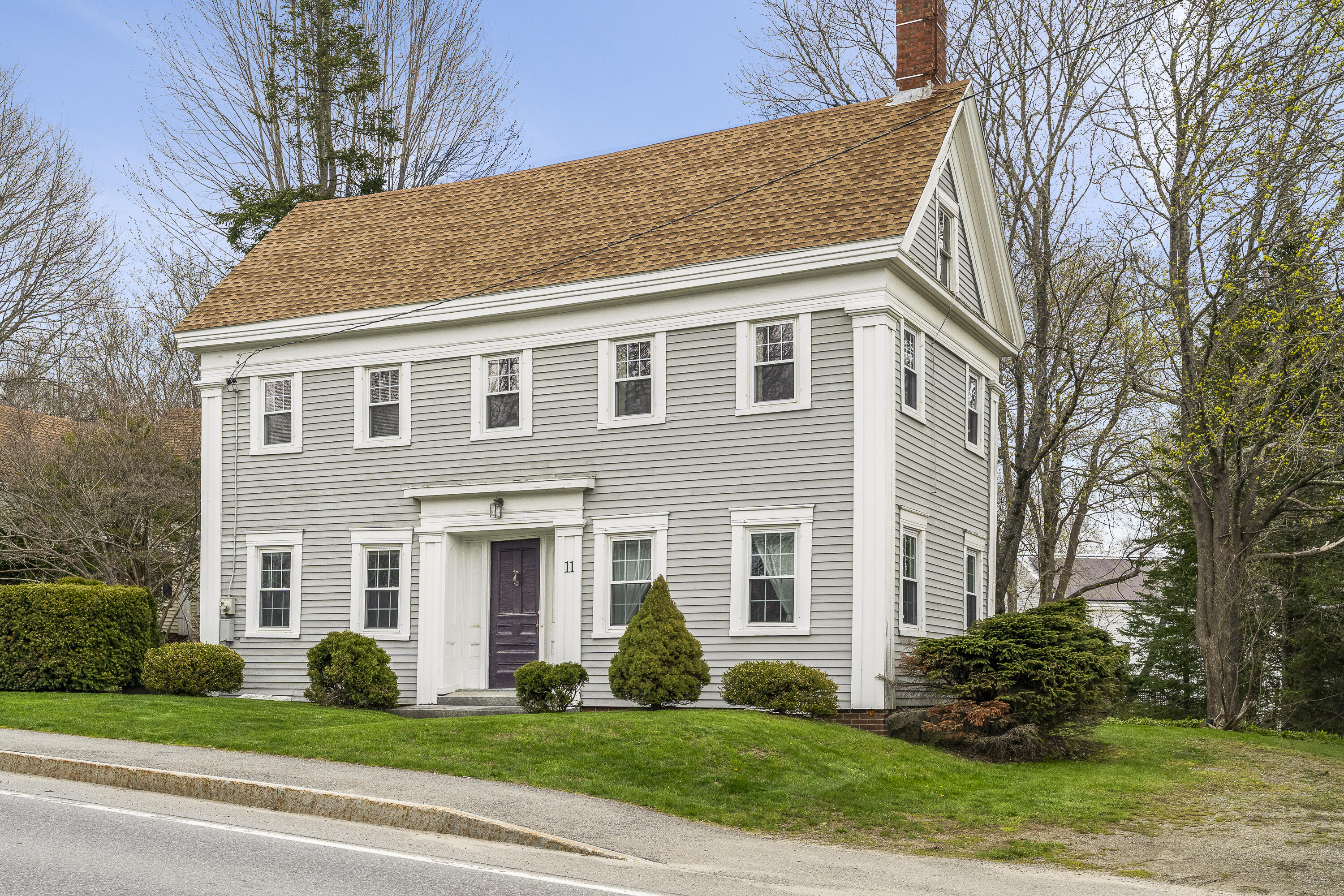 11 Academy Hill Road