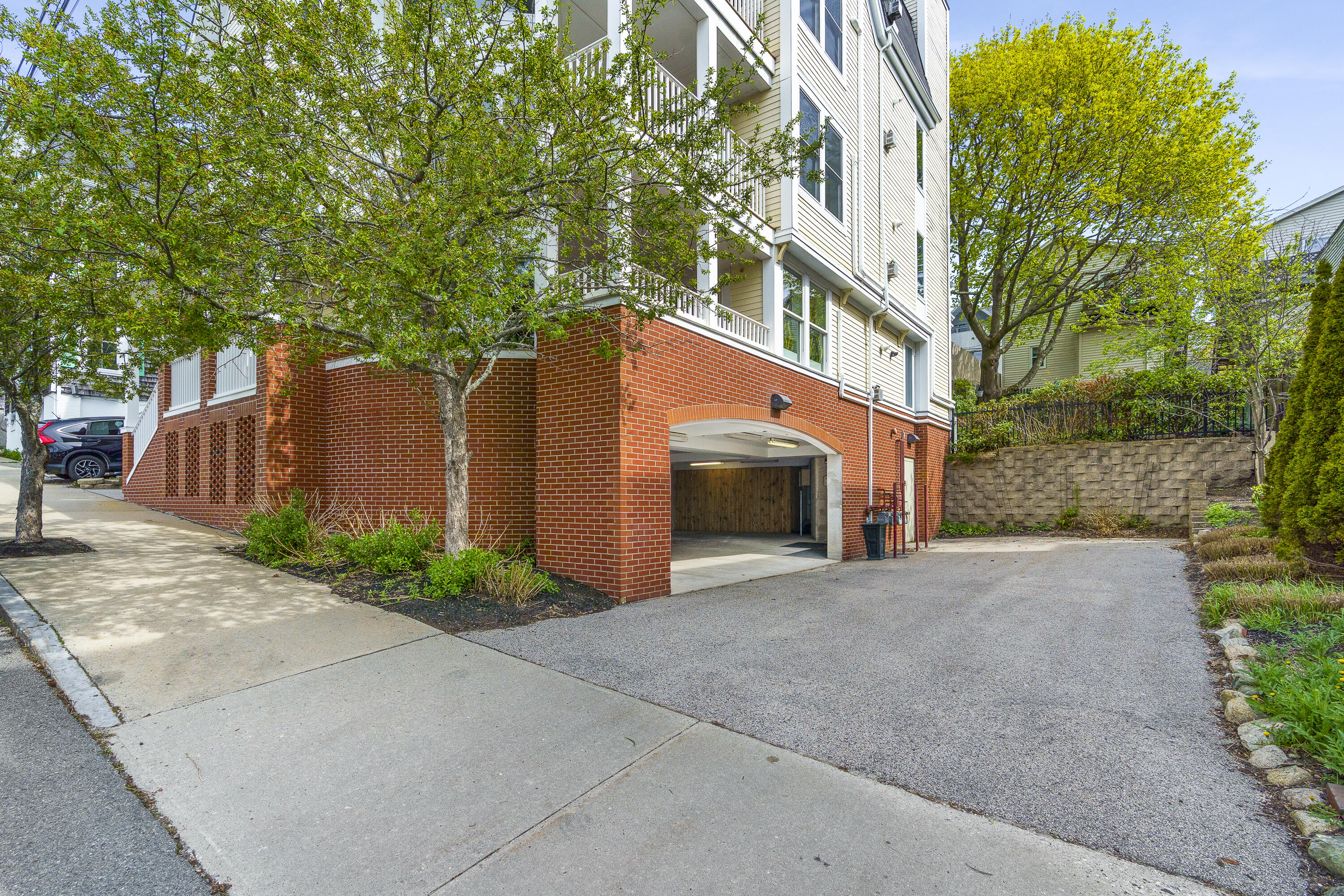 9 Waterville Street 3C