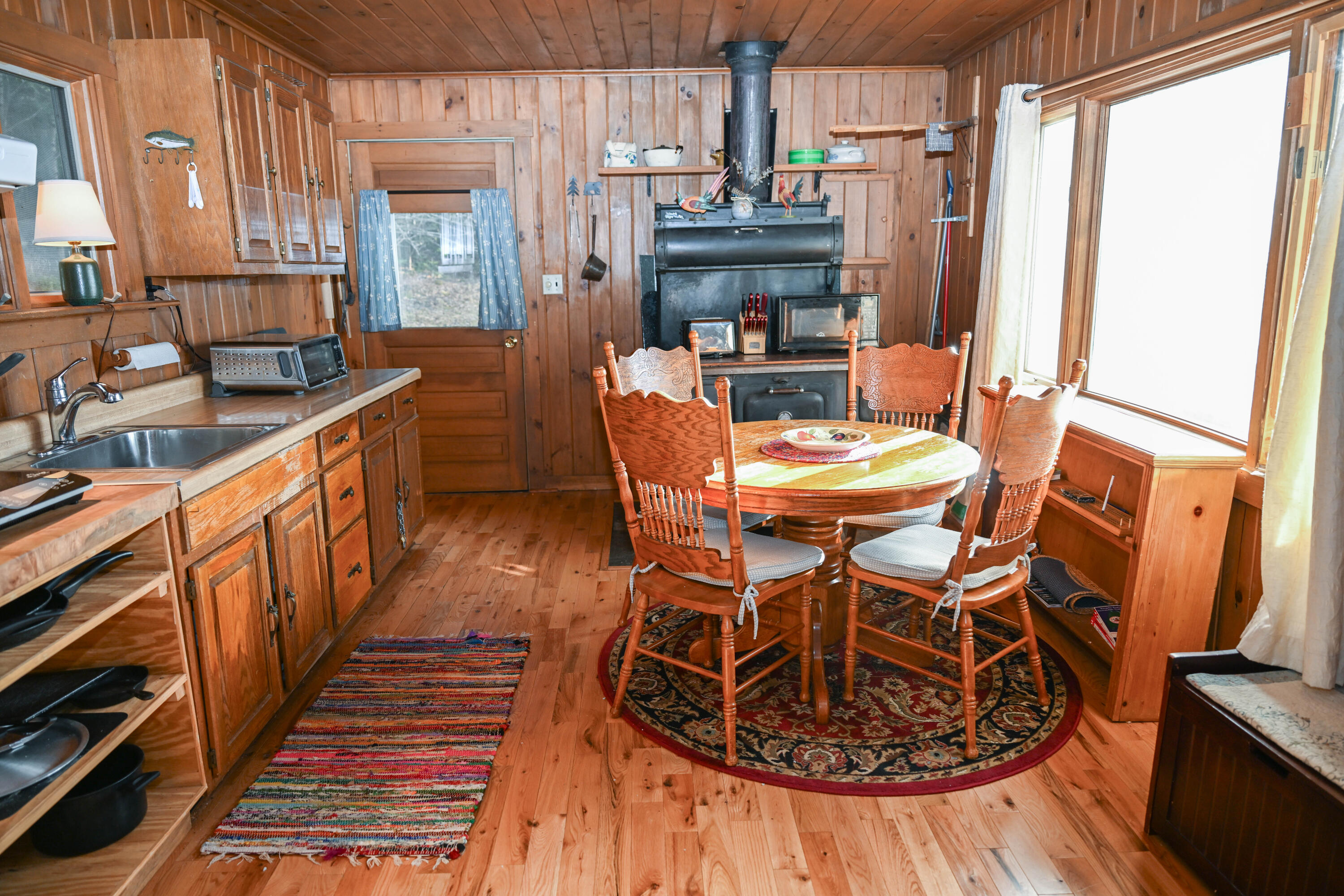 537 Dallas Hill Road