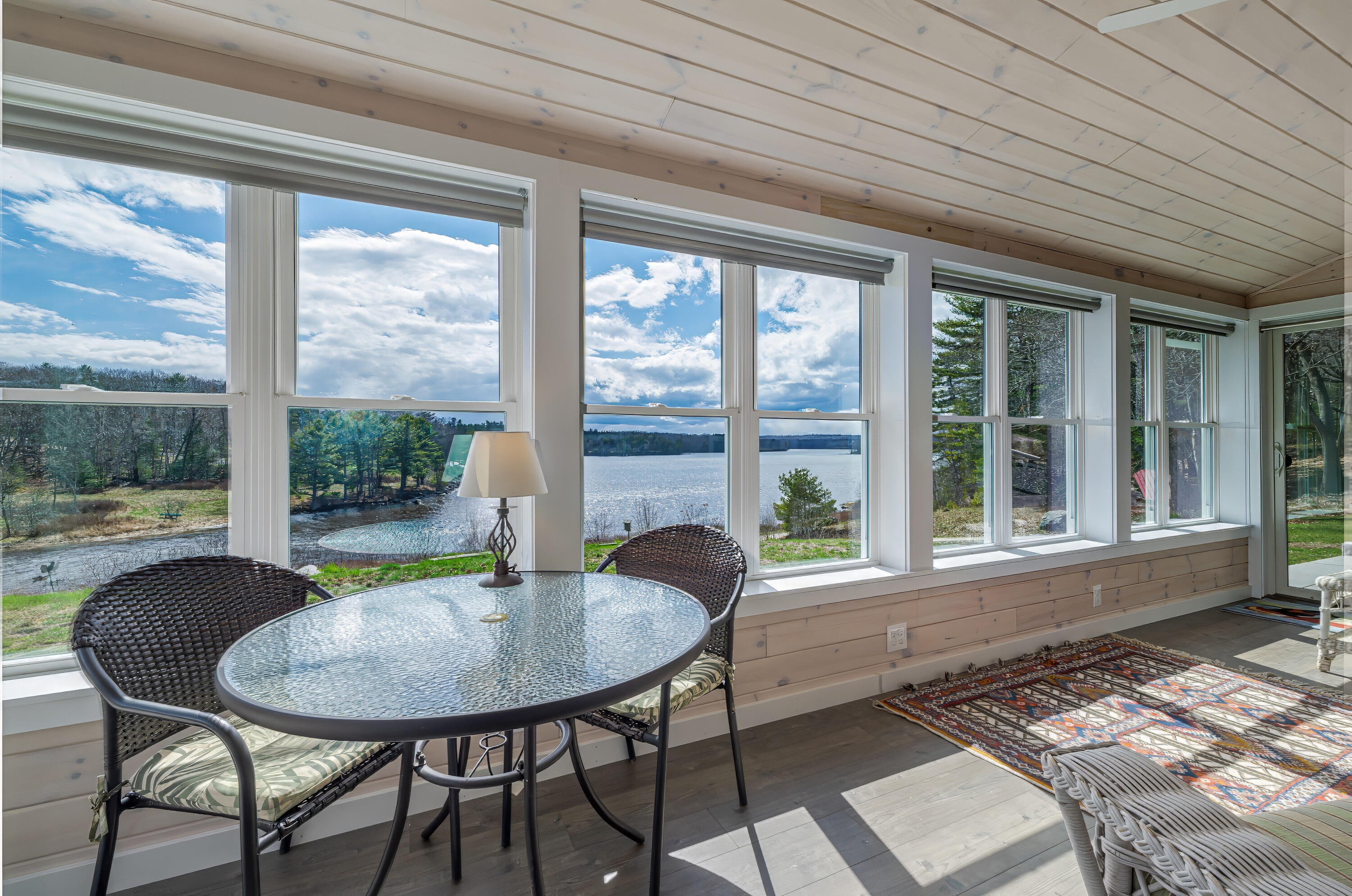 27 Town Landing Road
