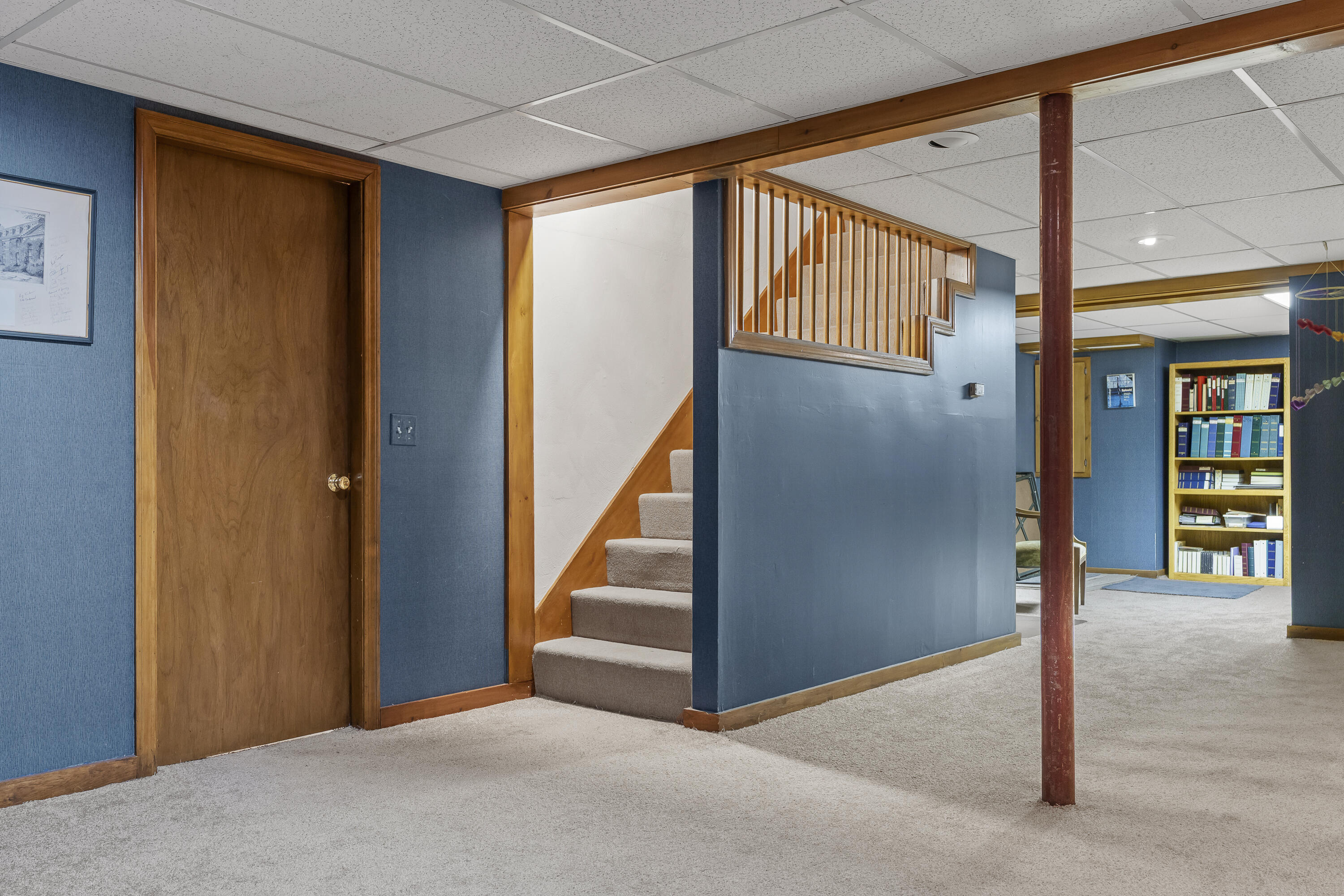 98 Harborview Drive