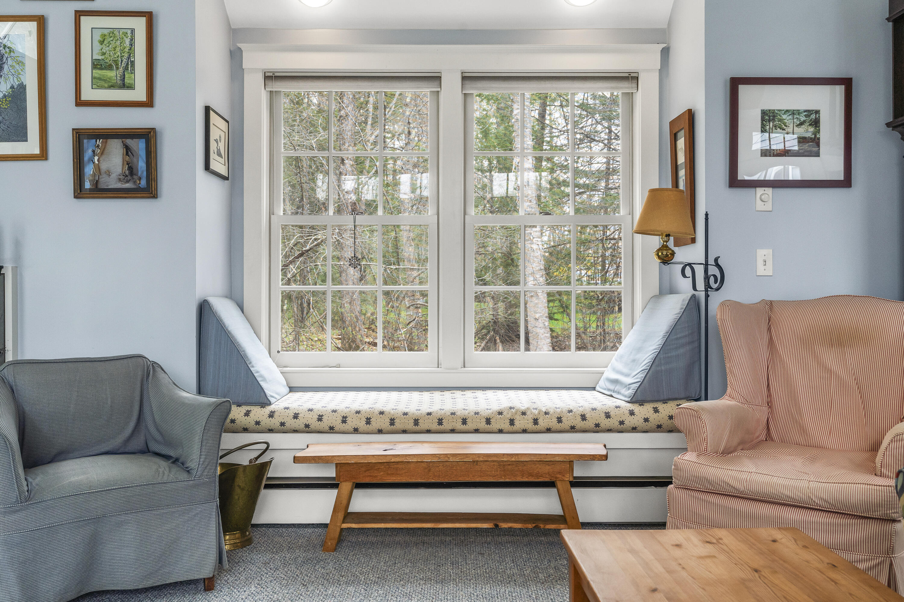 98 Harborview Drive