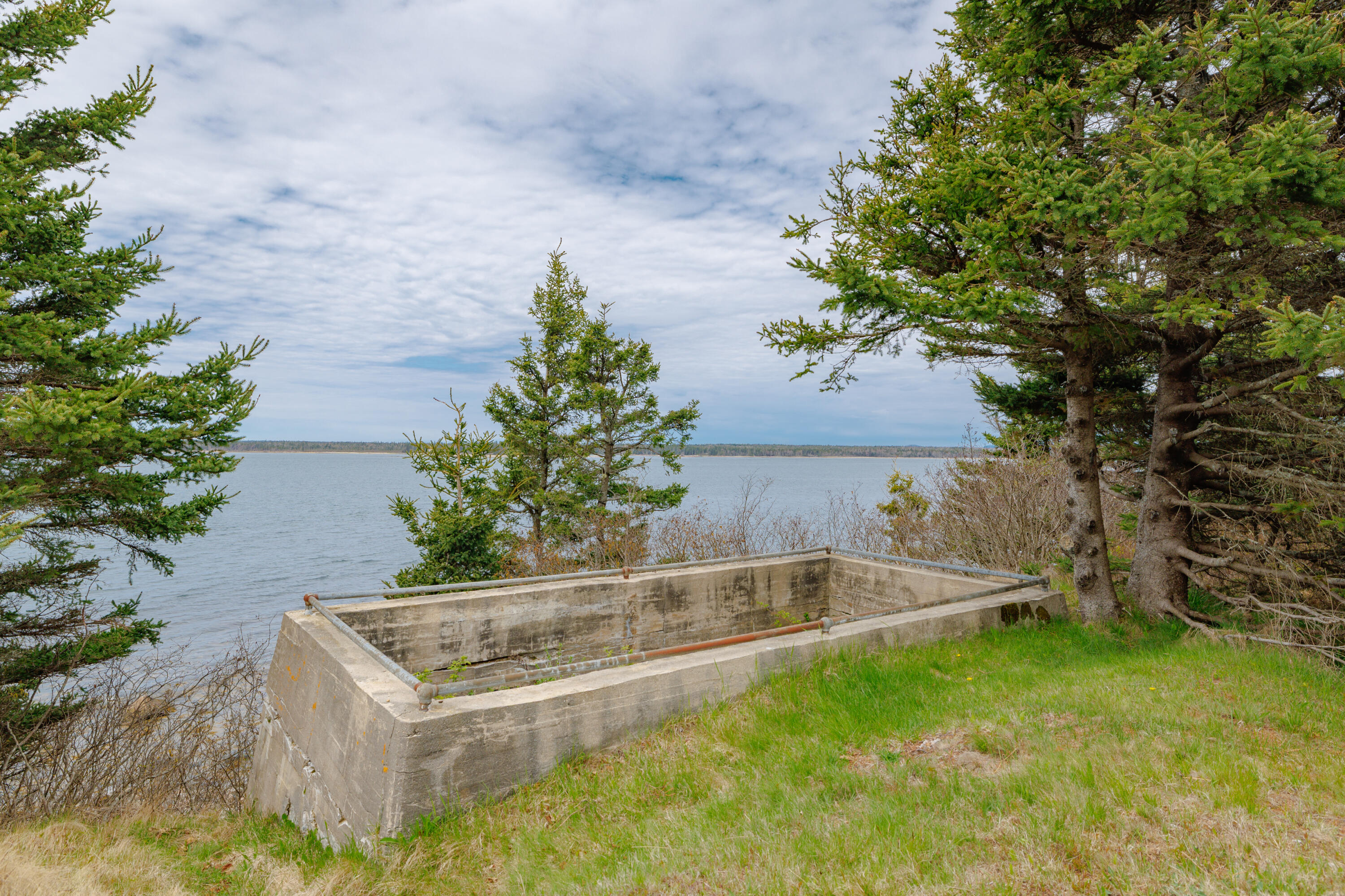 421 Petitmanan Point Road