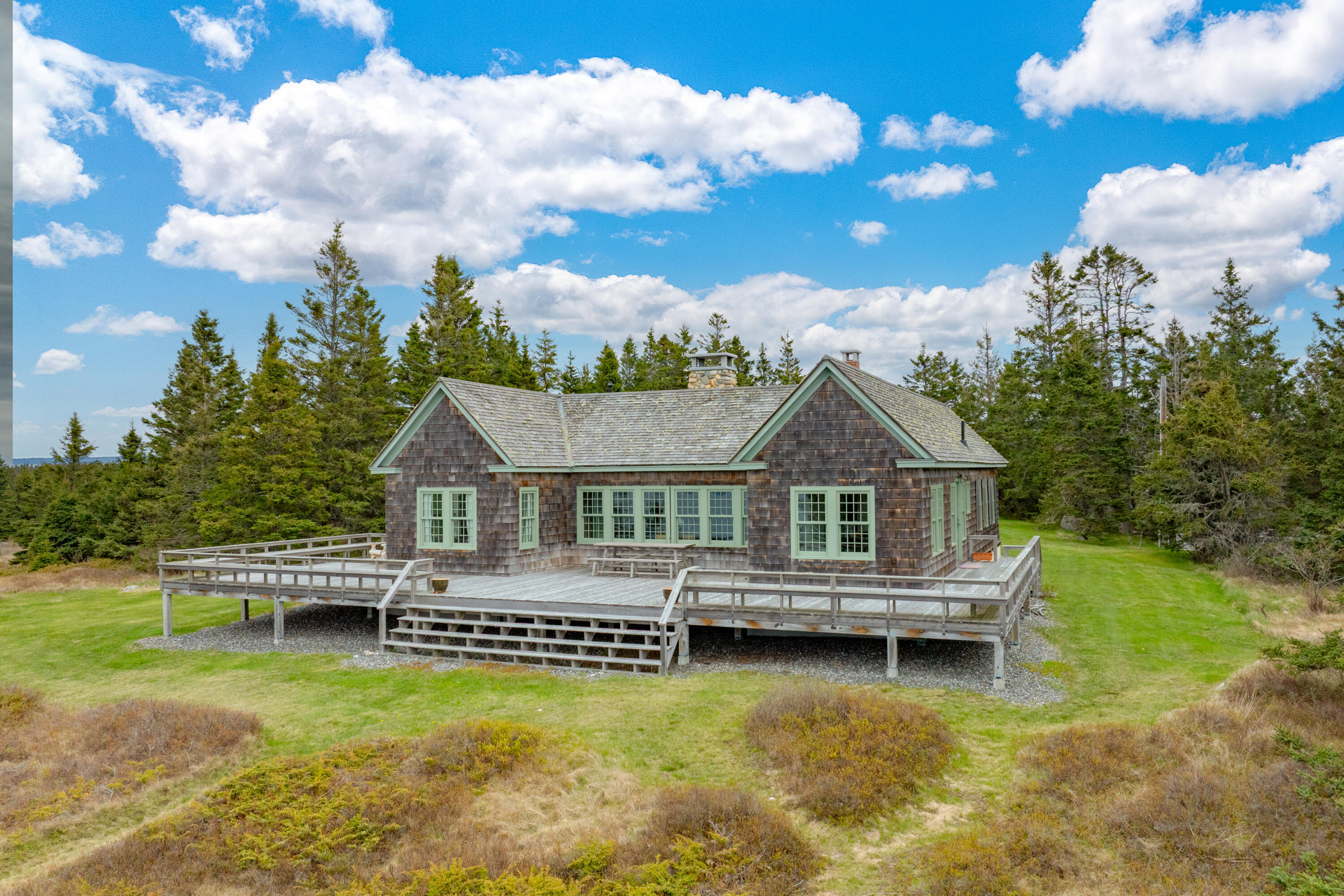 421 Petitmanan Point Road