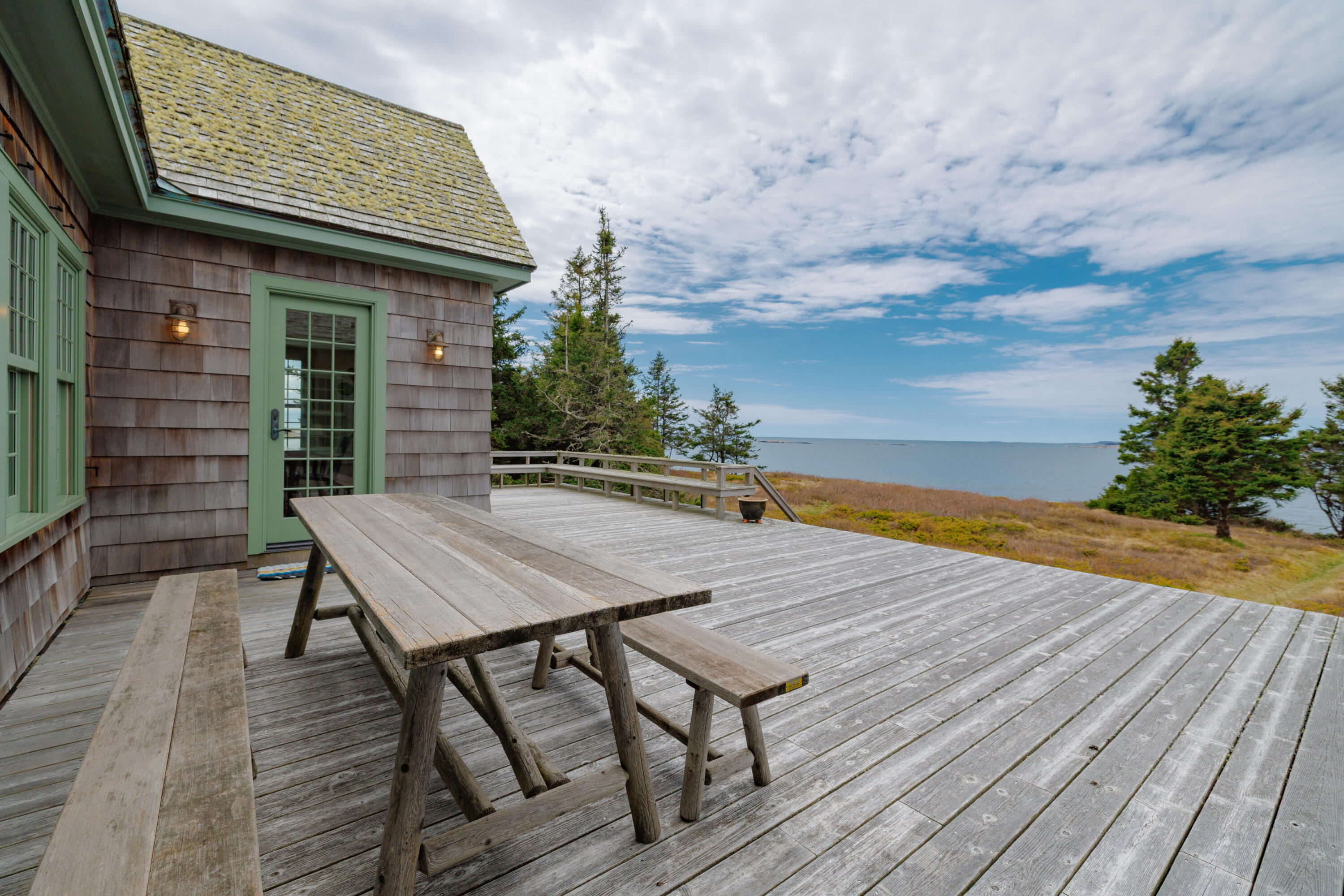 421 Petitmanan Point Road