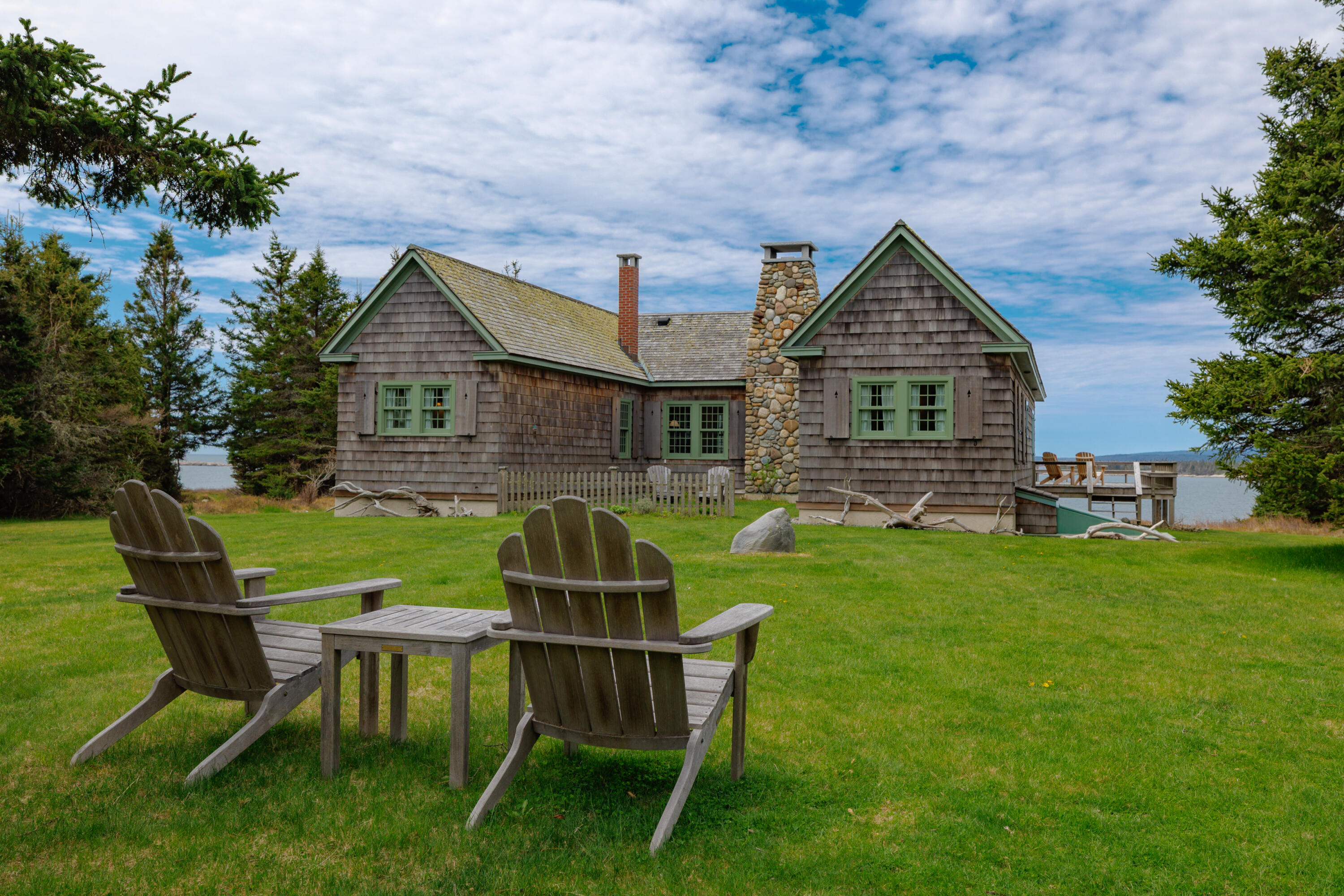 421 Petitmanan Point Road