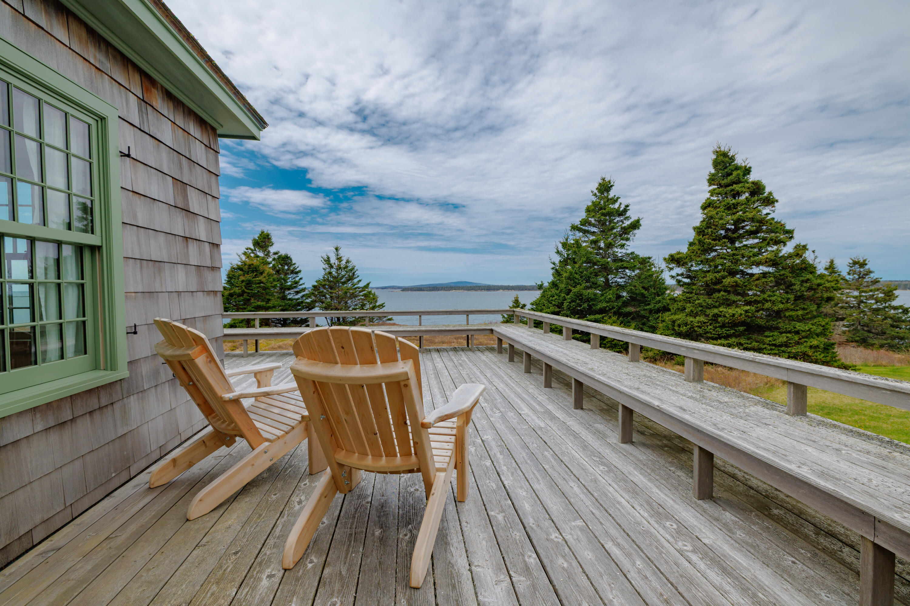 421 Petitmanan Point Road