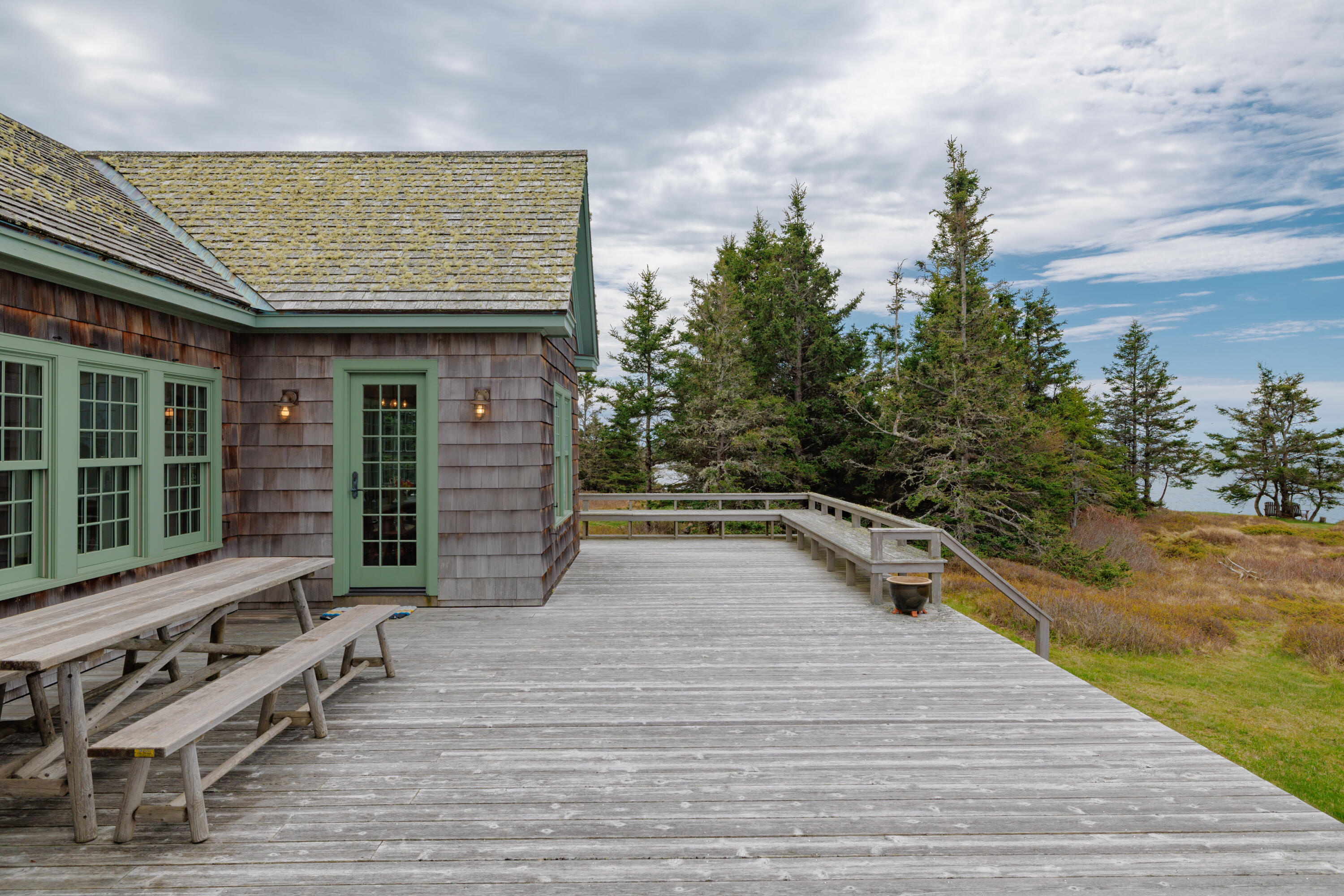 421 Petitmanan Point Road