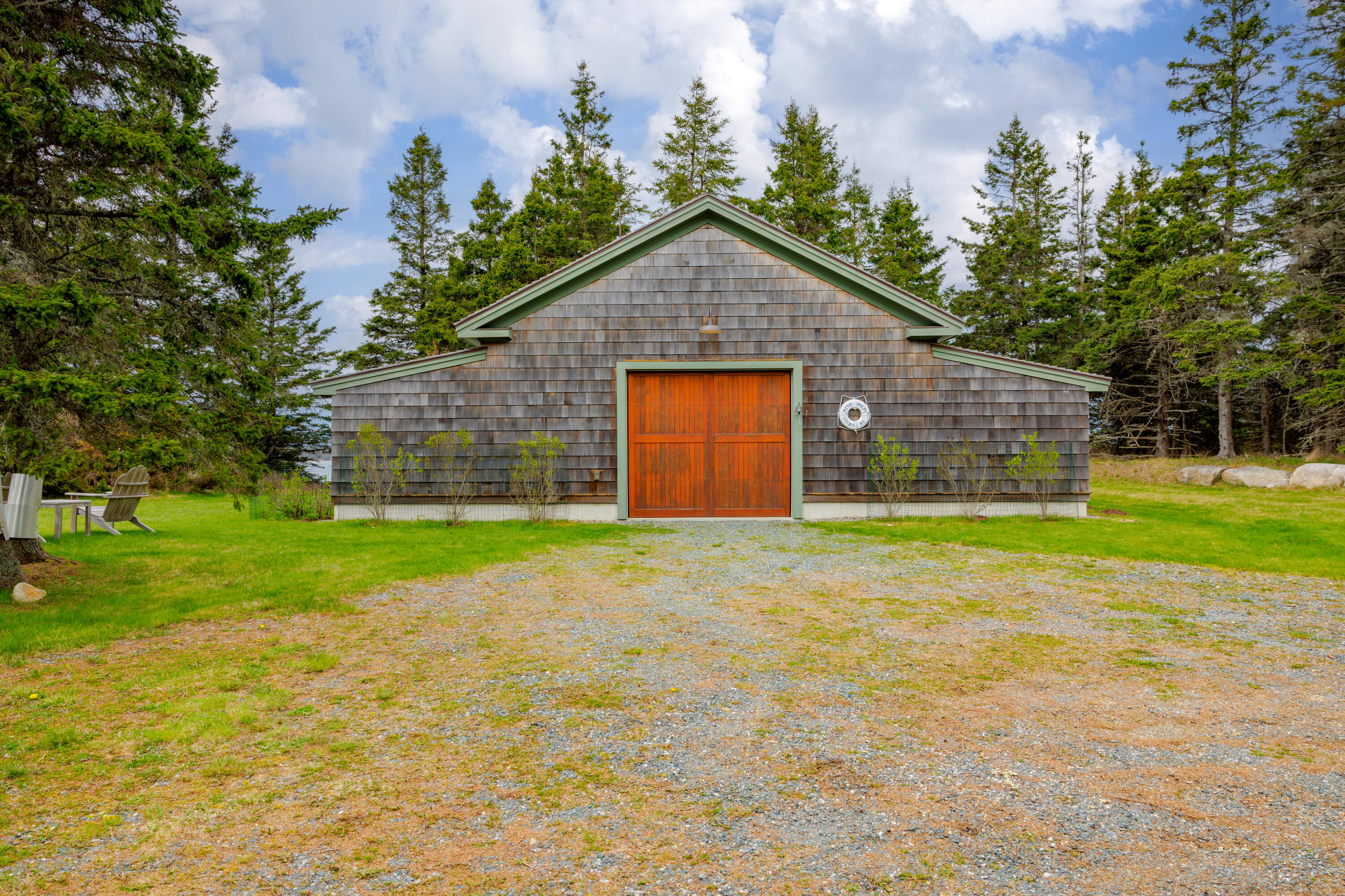 421 Petitmanan Point Road