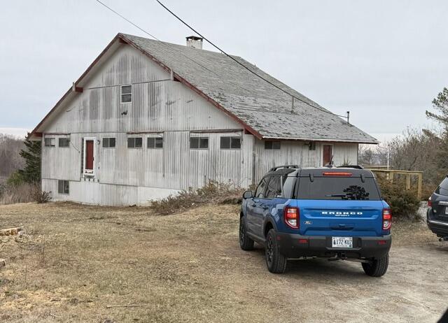 170 Old County Road