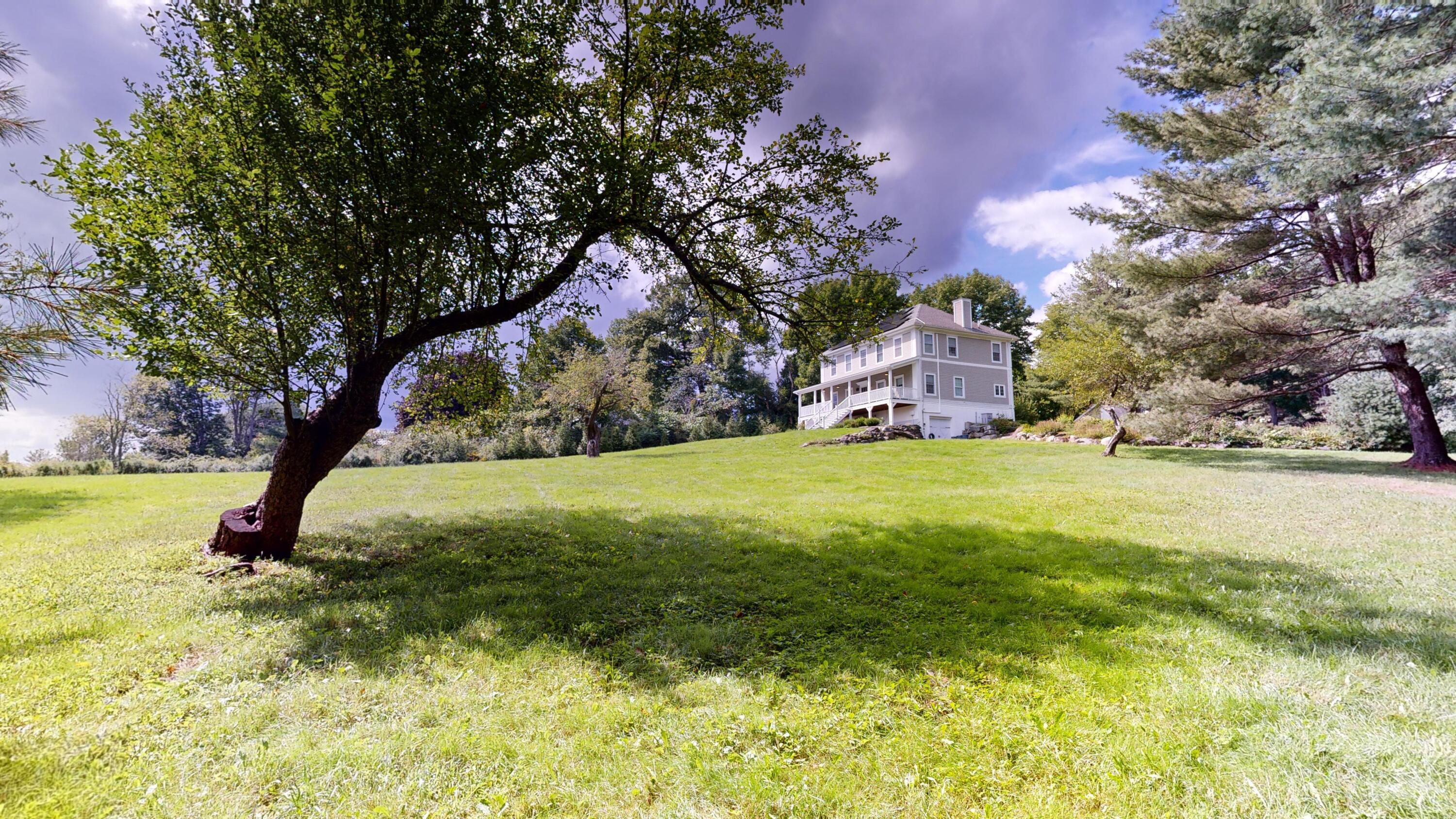 76 Heritage Lane