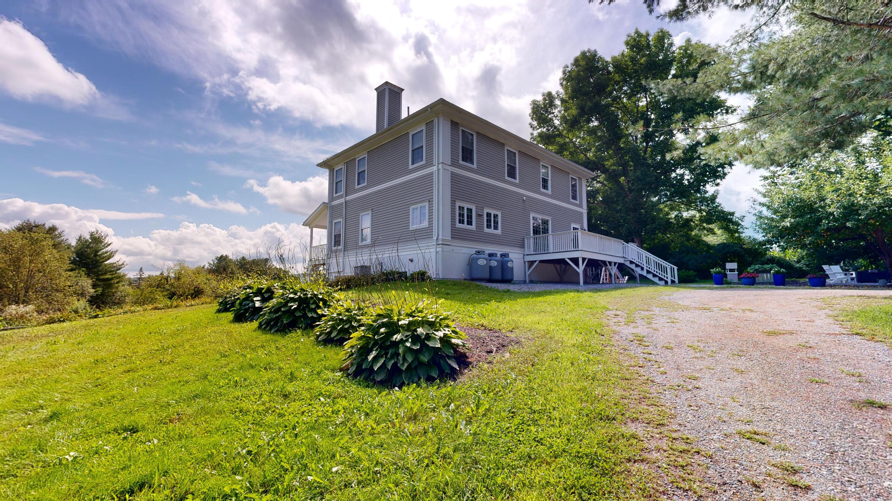 76 Heritage Lane