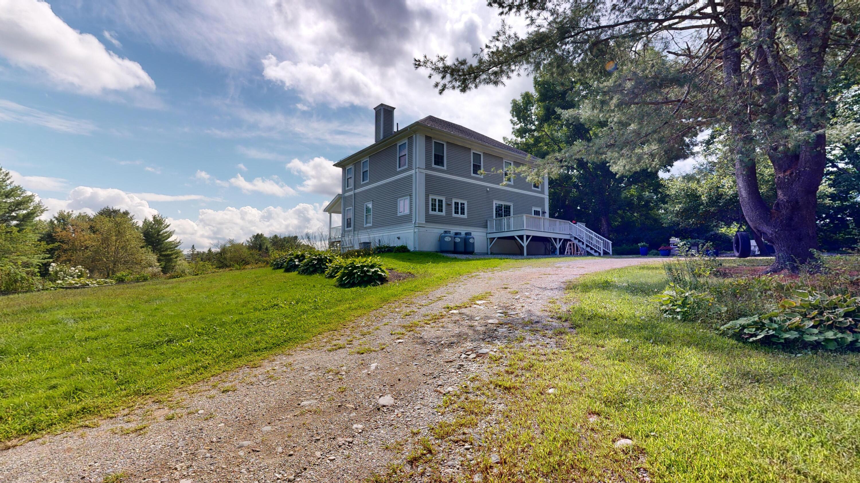 76 Heritage Lane
