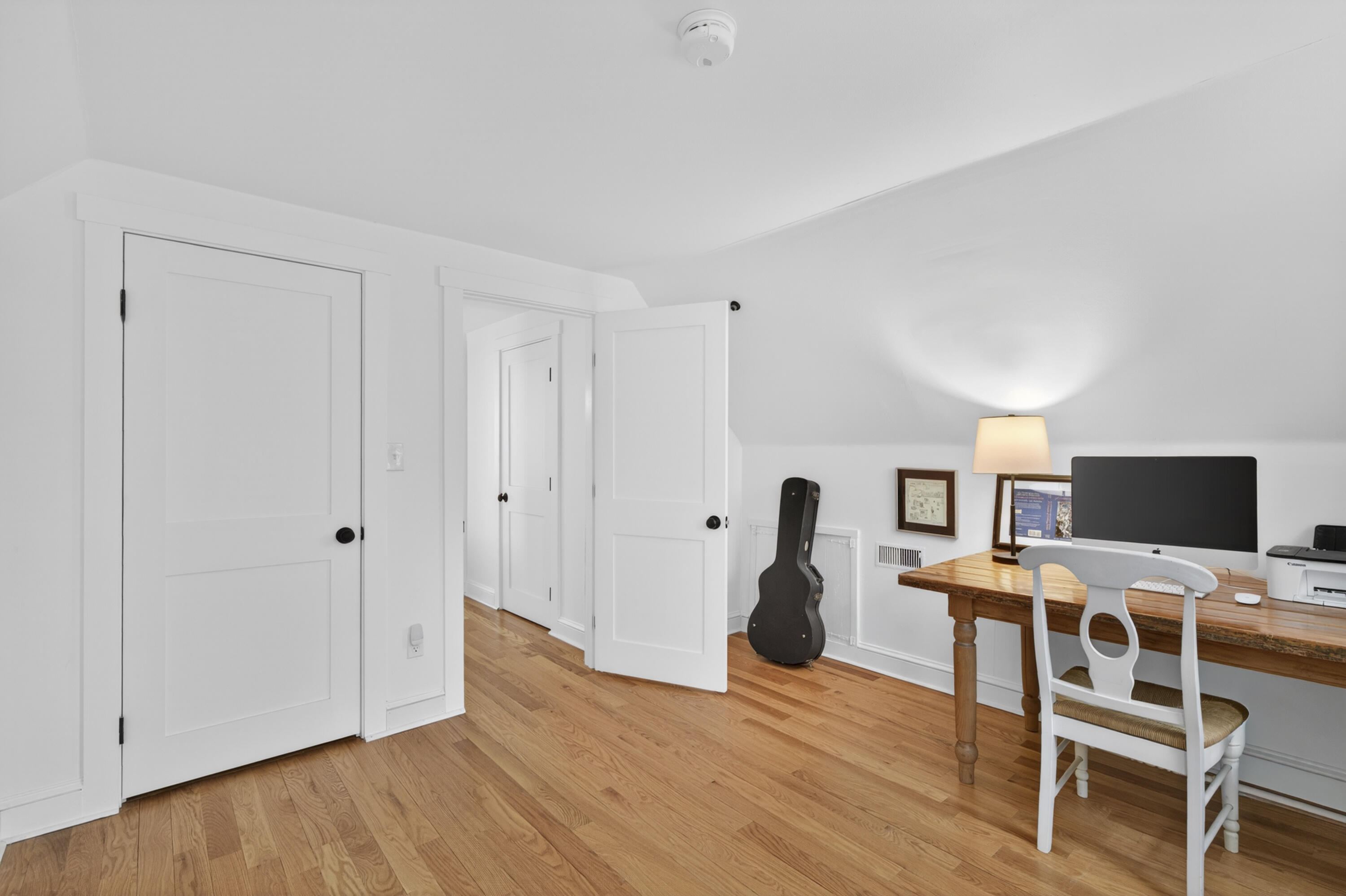 38 Thurlow Road