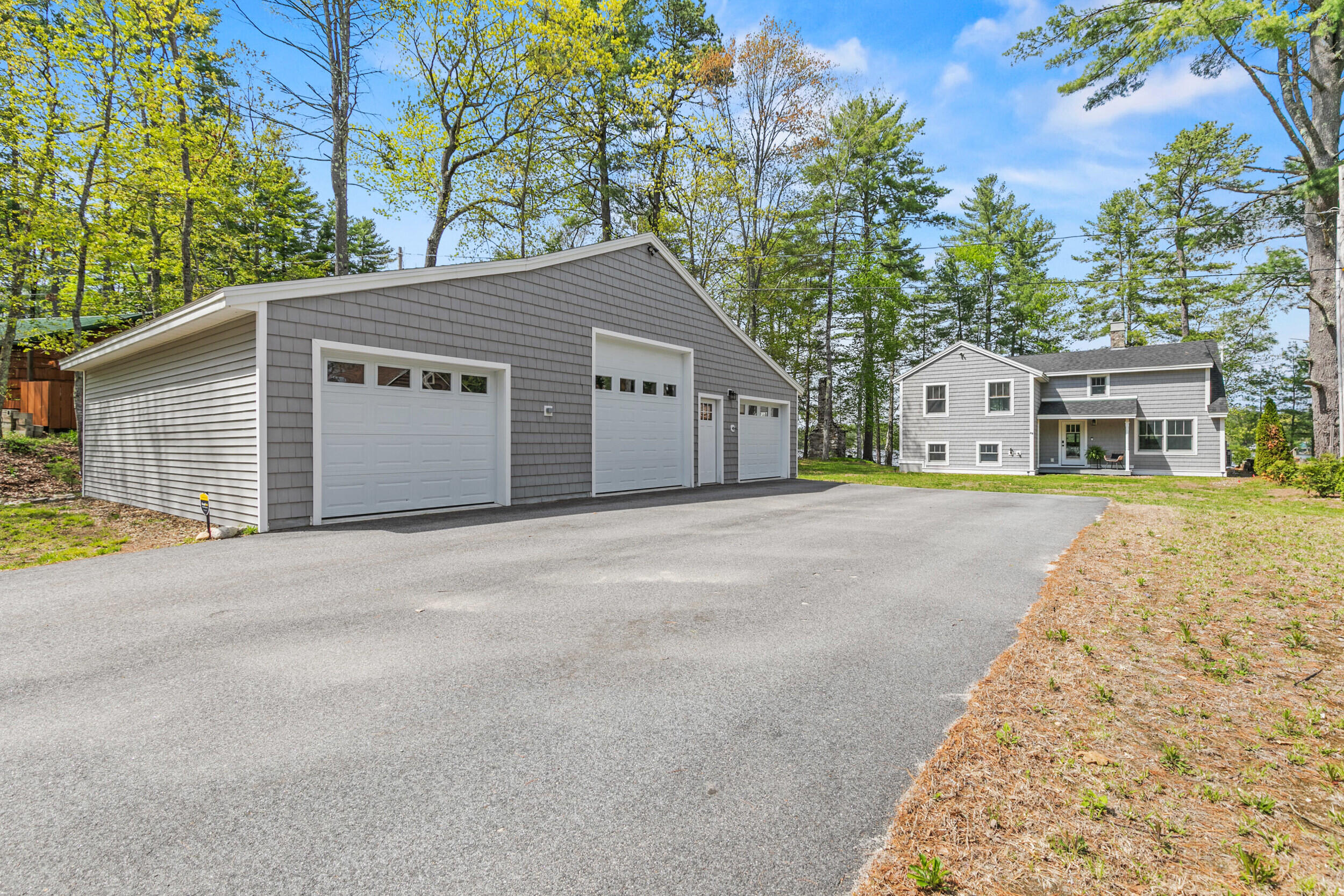 28 E Eleanor Avenue