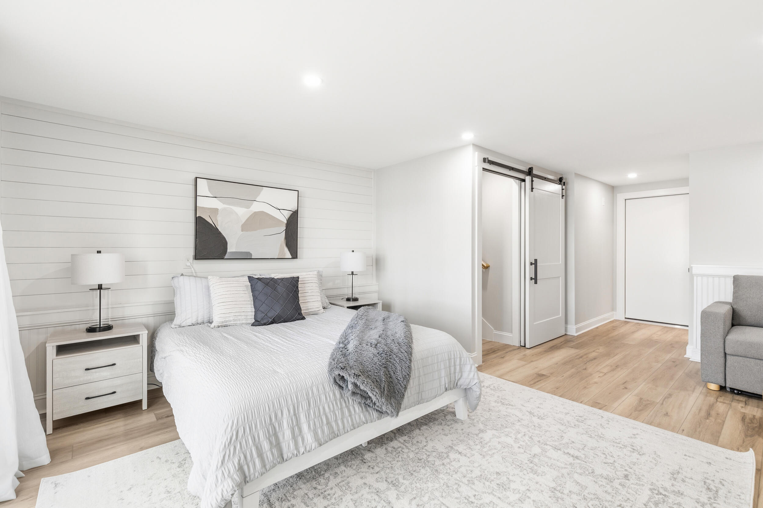 28 E Eleanor Avenue