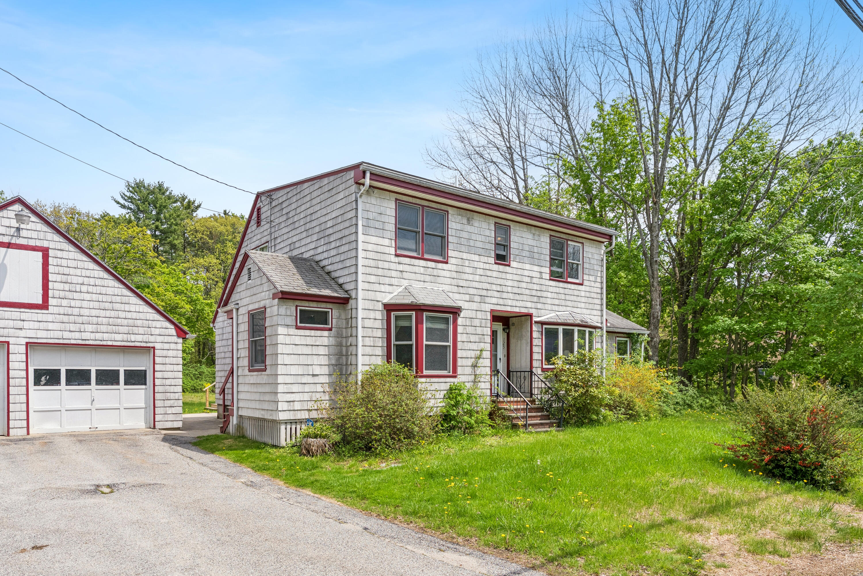 125 Ledgewood Drive