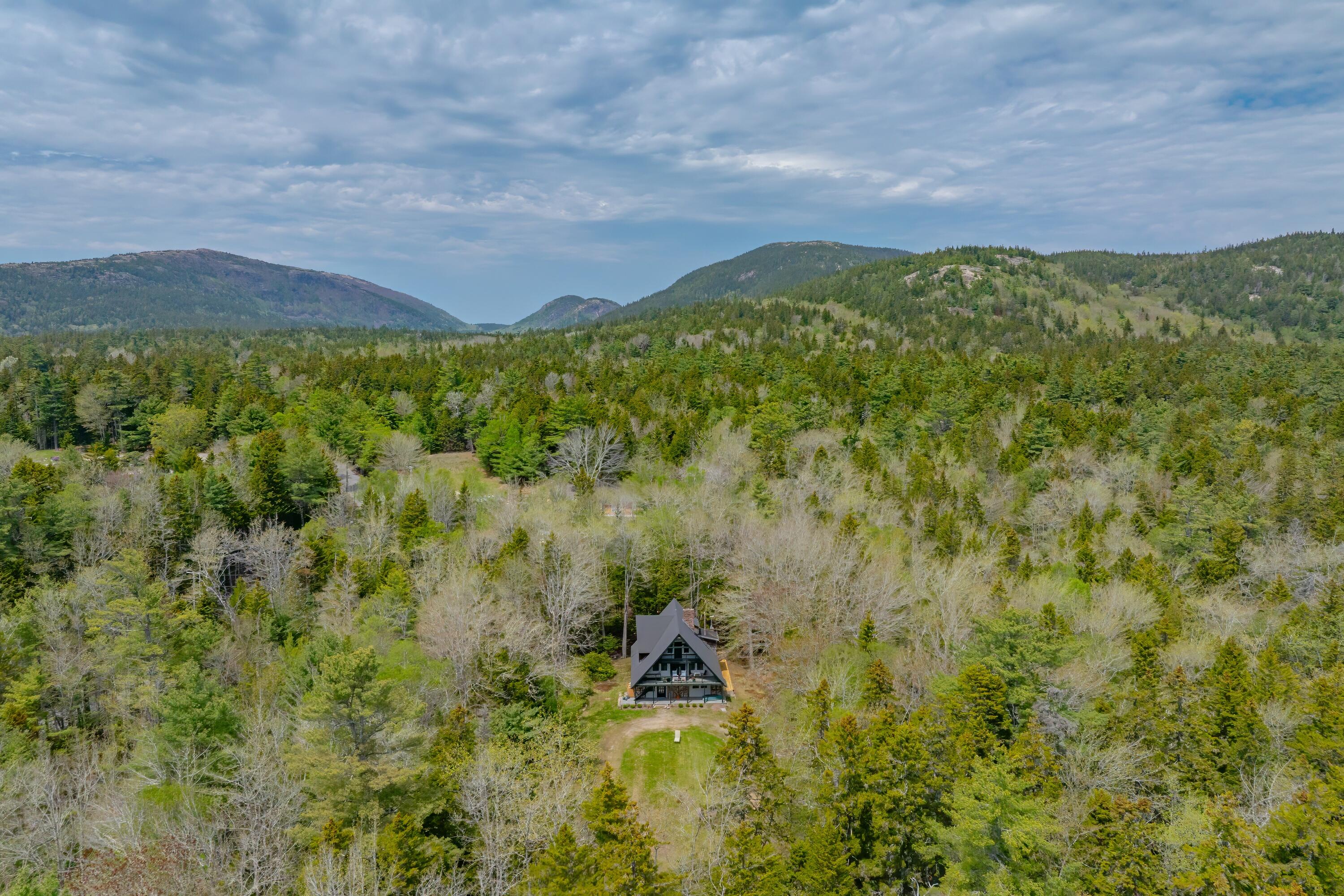 65 Jordan Pond Road