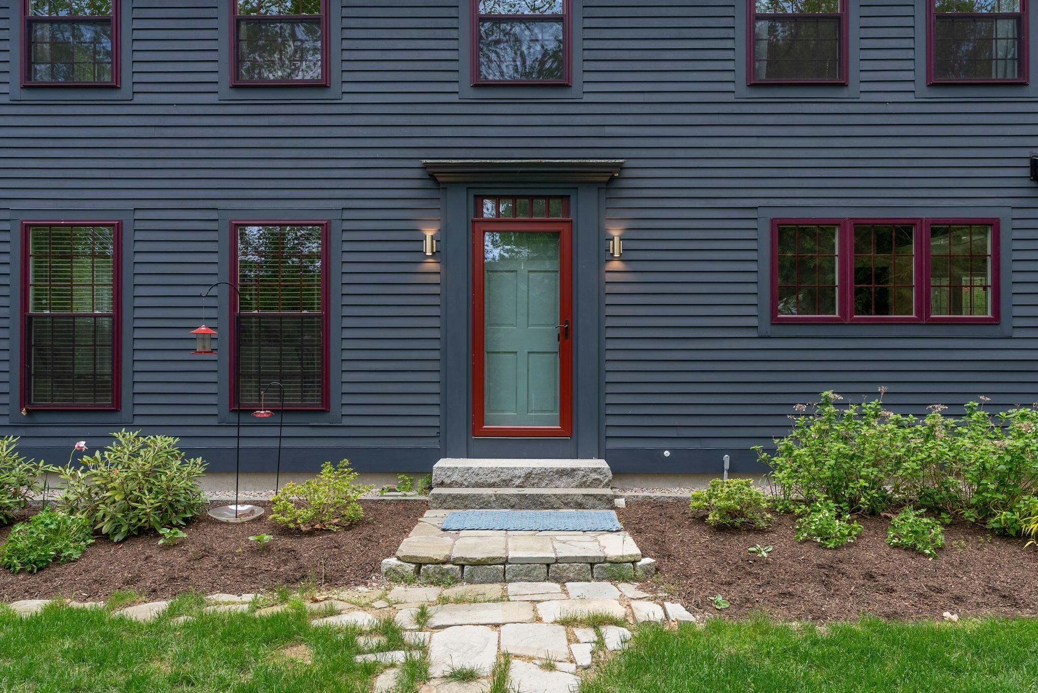 4 Commons Lane