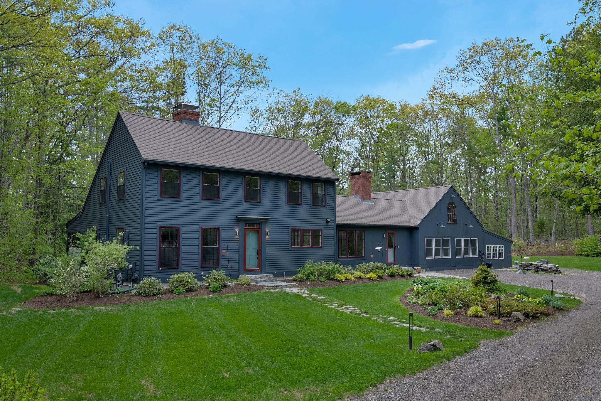 4 Commons Lane