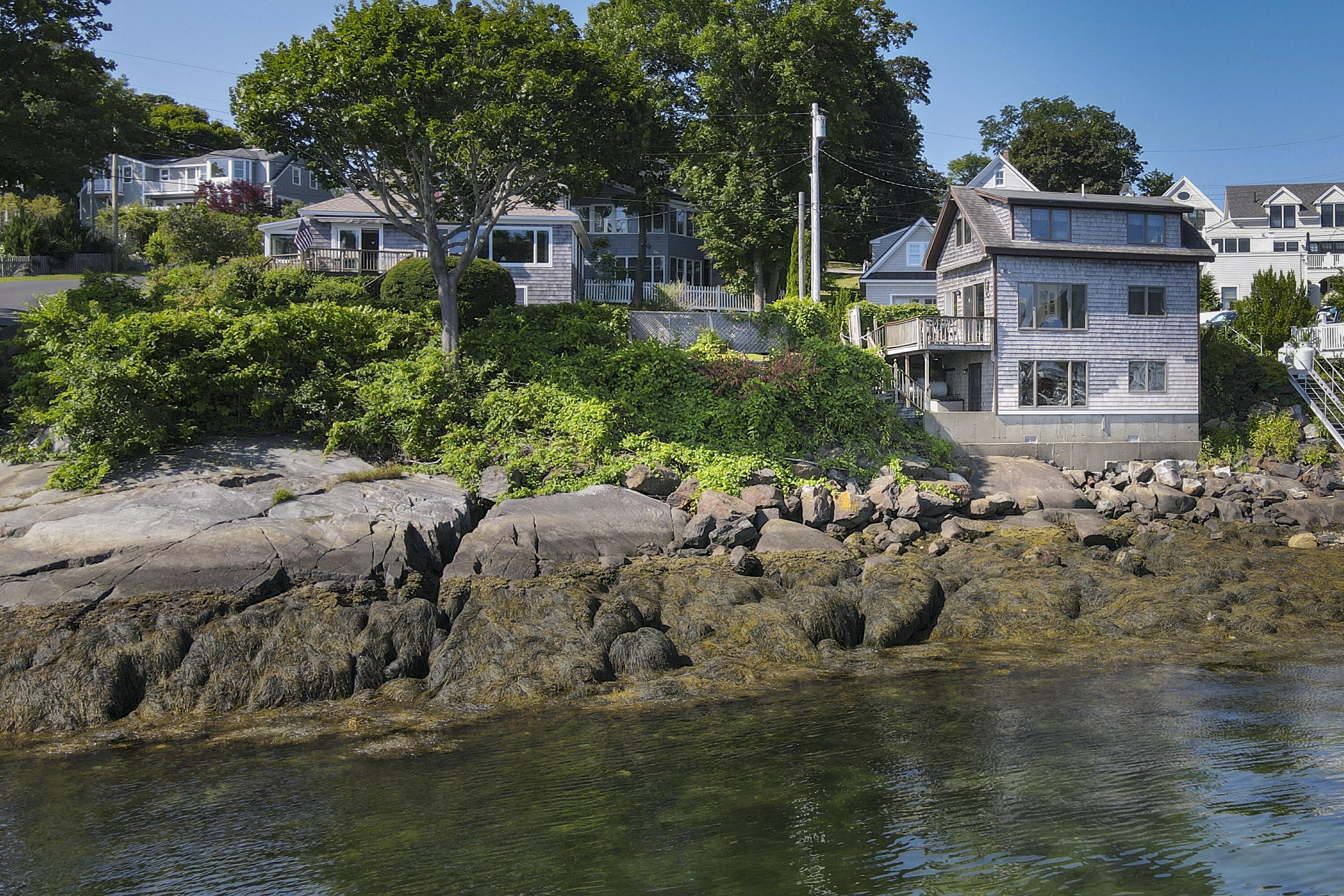 6 Bay Road