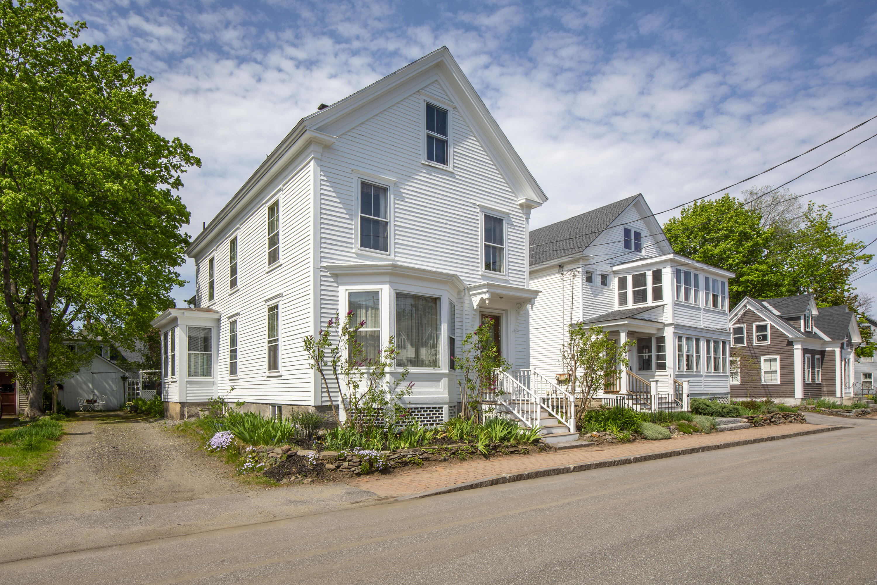25 School Street