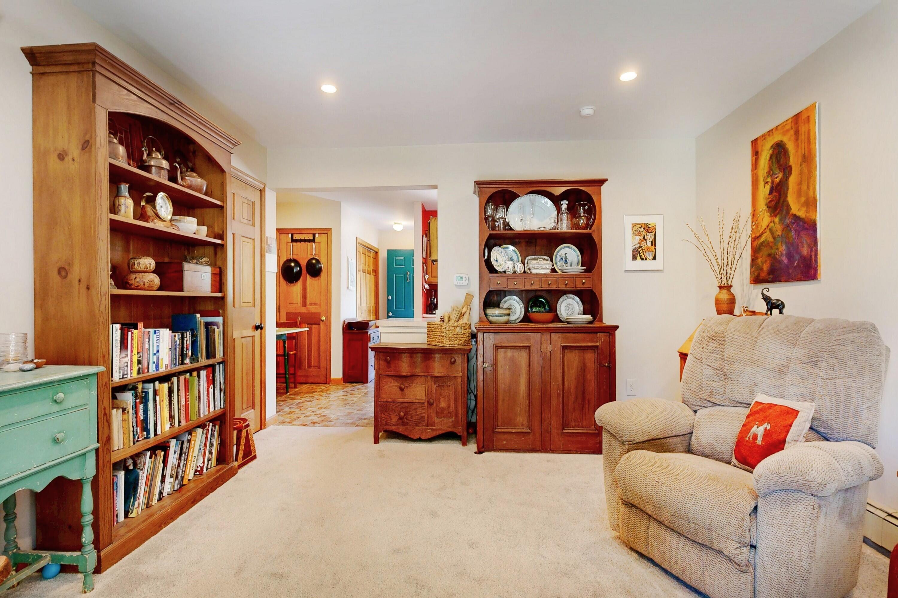 152 Mckeen Street C14