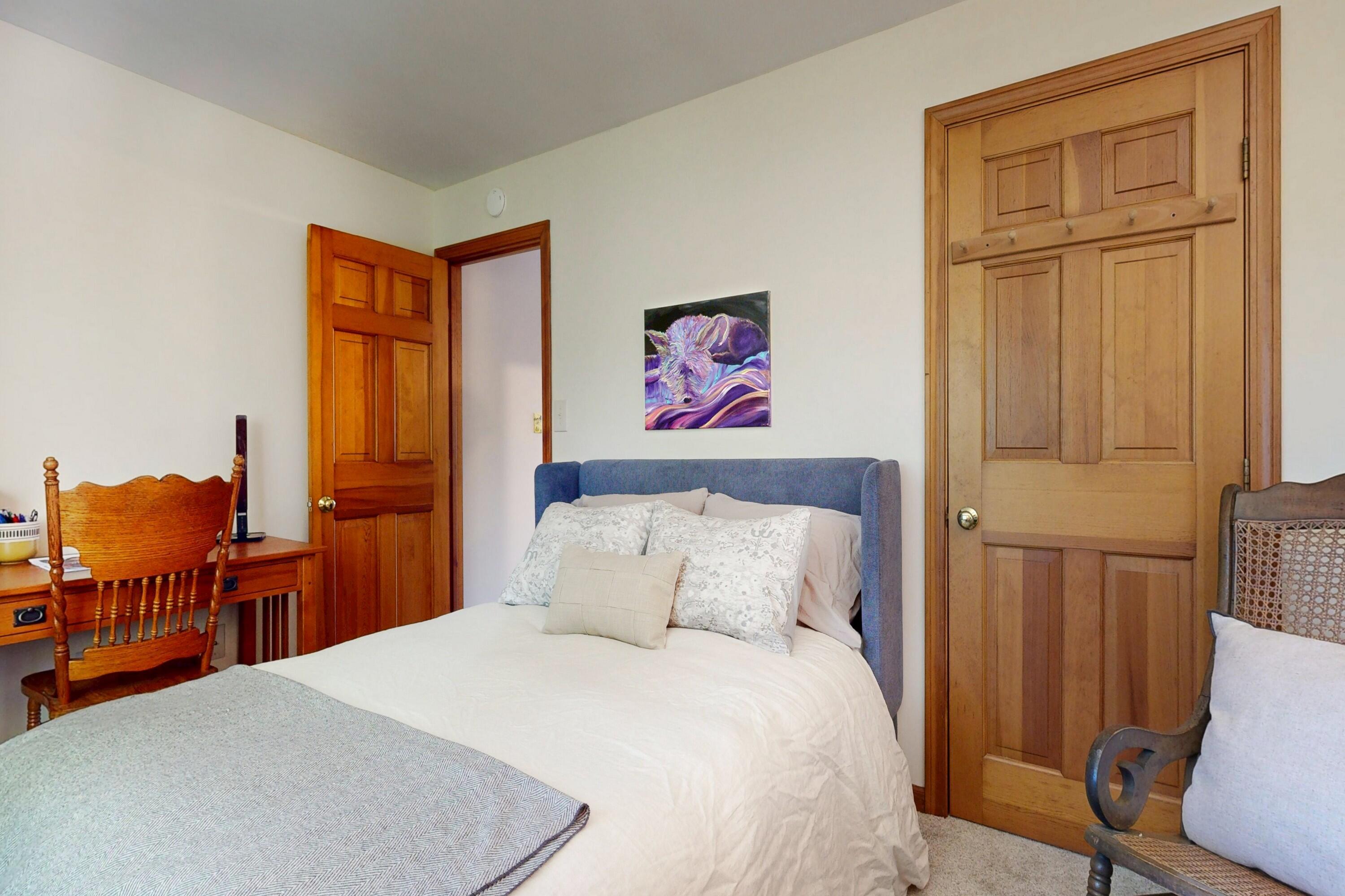 152 Mckeen Street C14