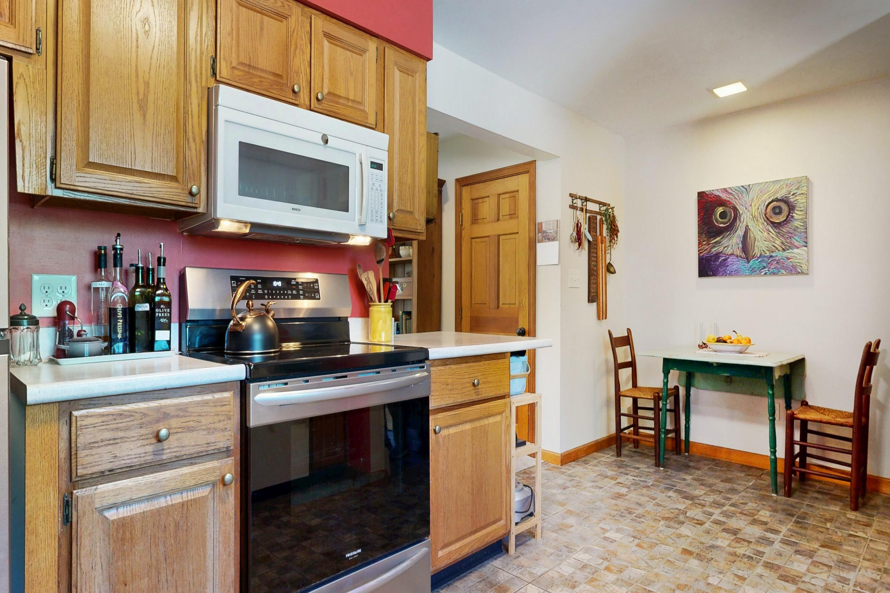 152 Mckeen Street C14