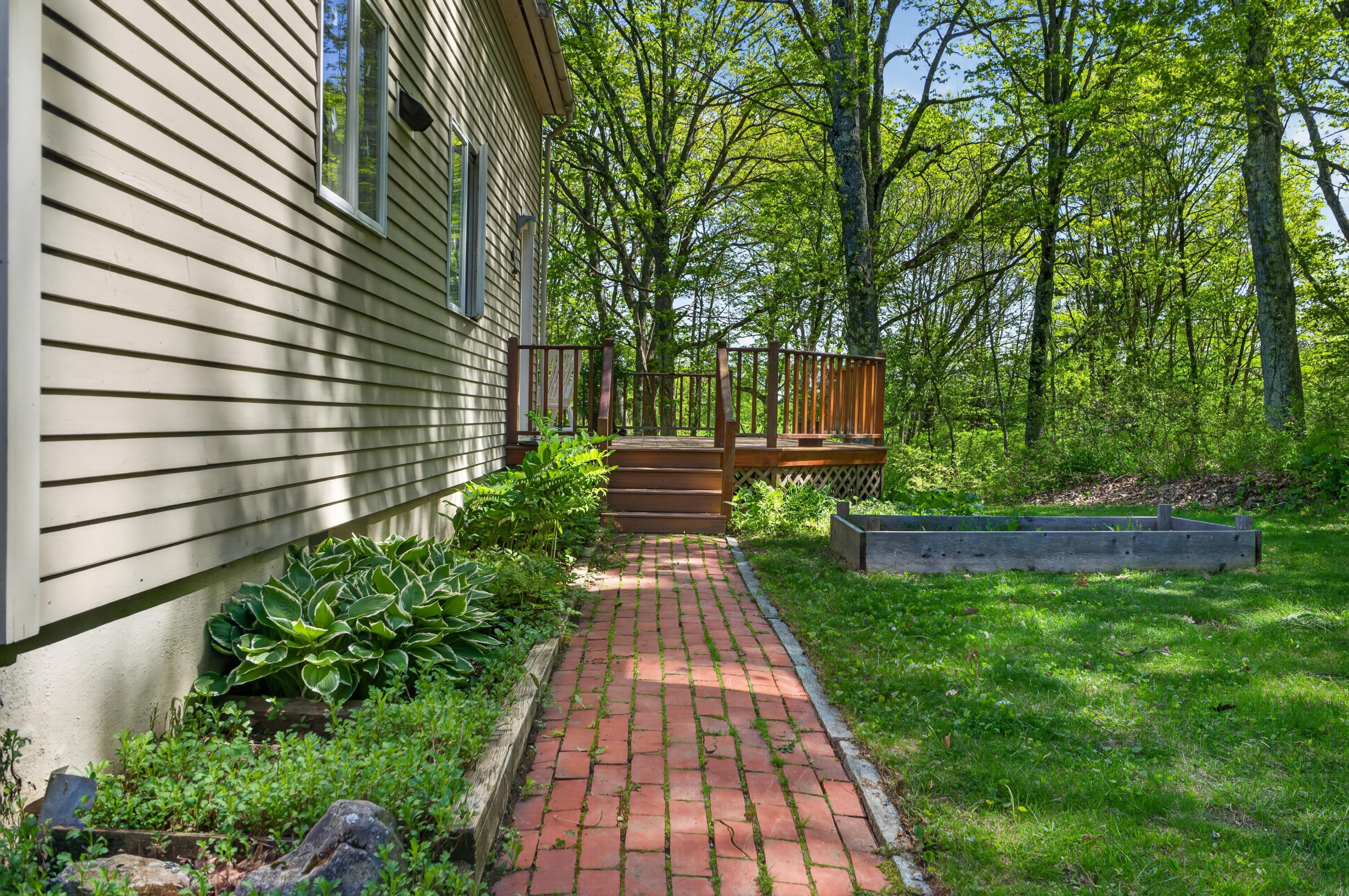 426 Bay Road