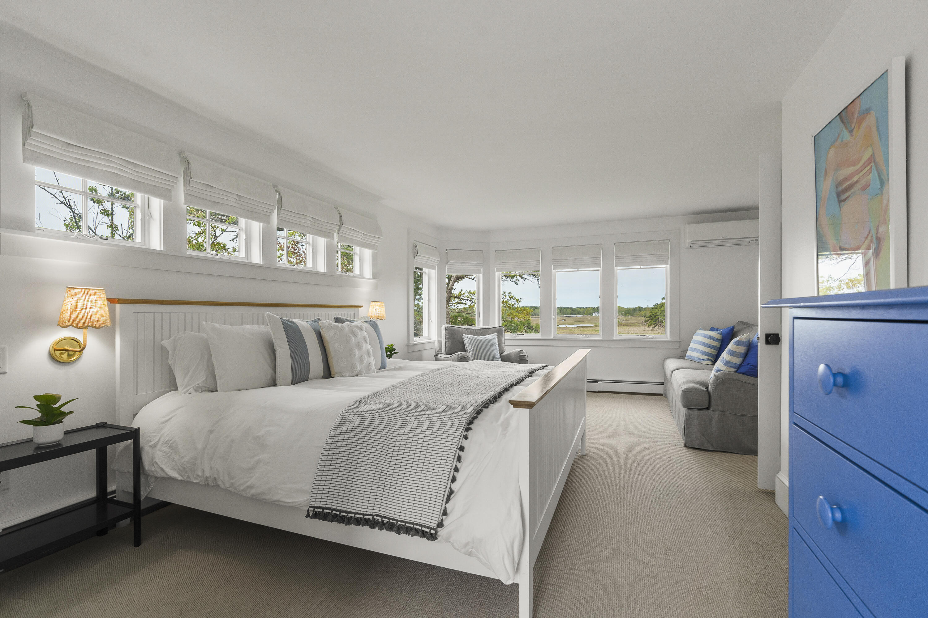 4 Robie Road
