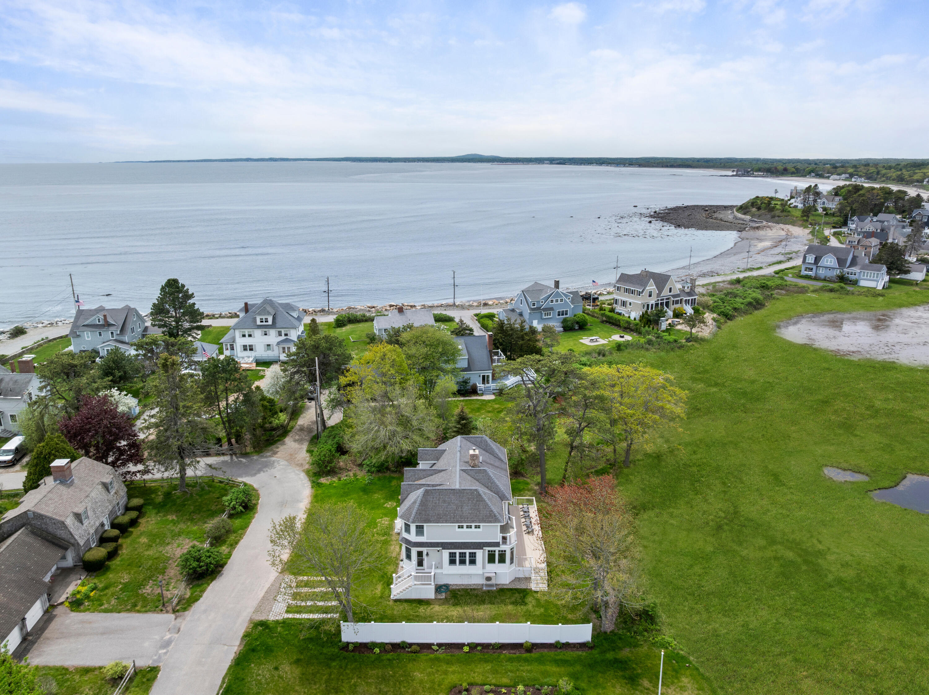 4 Robie Road