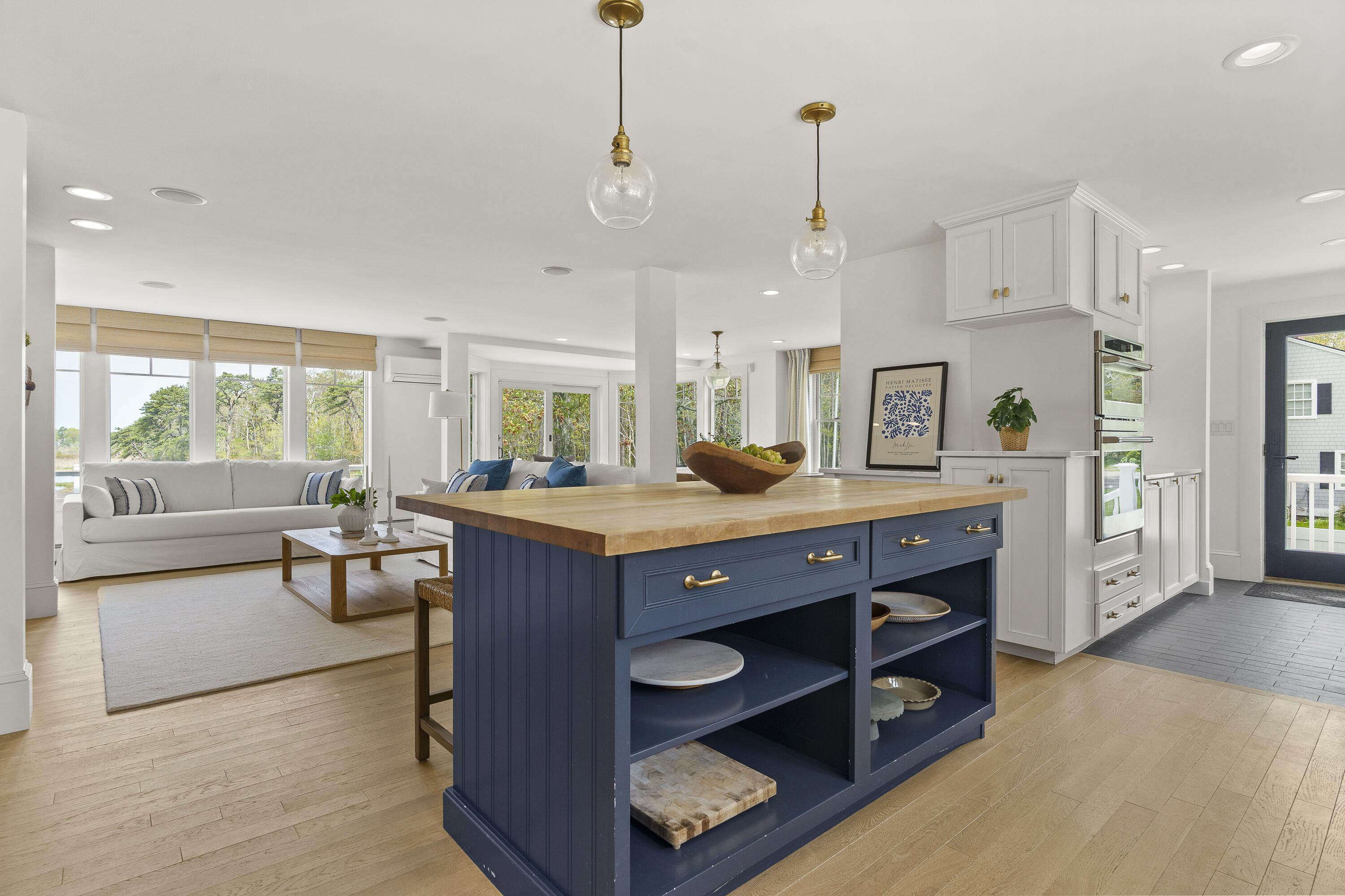 4 Robie Road