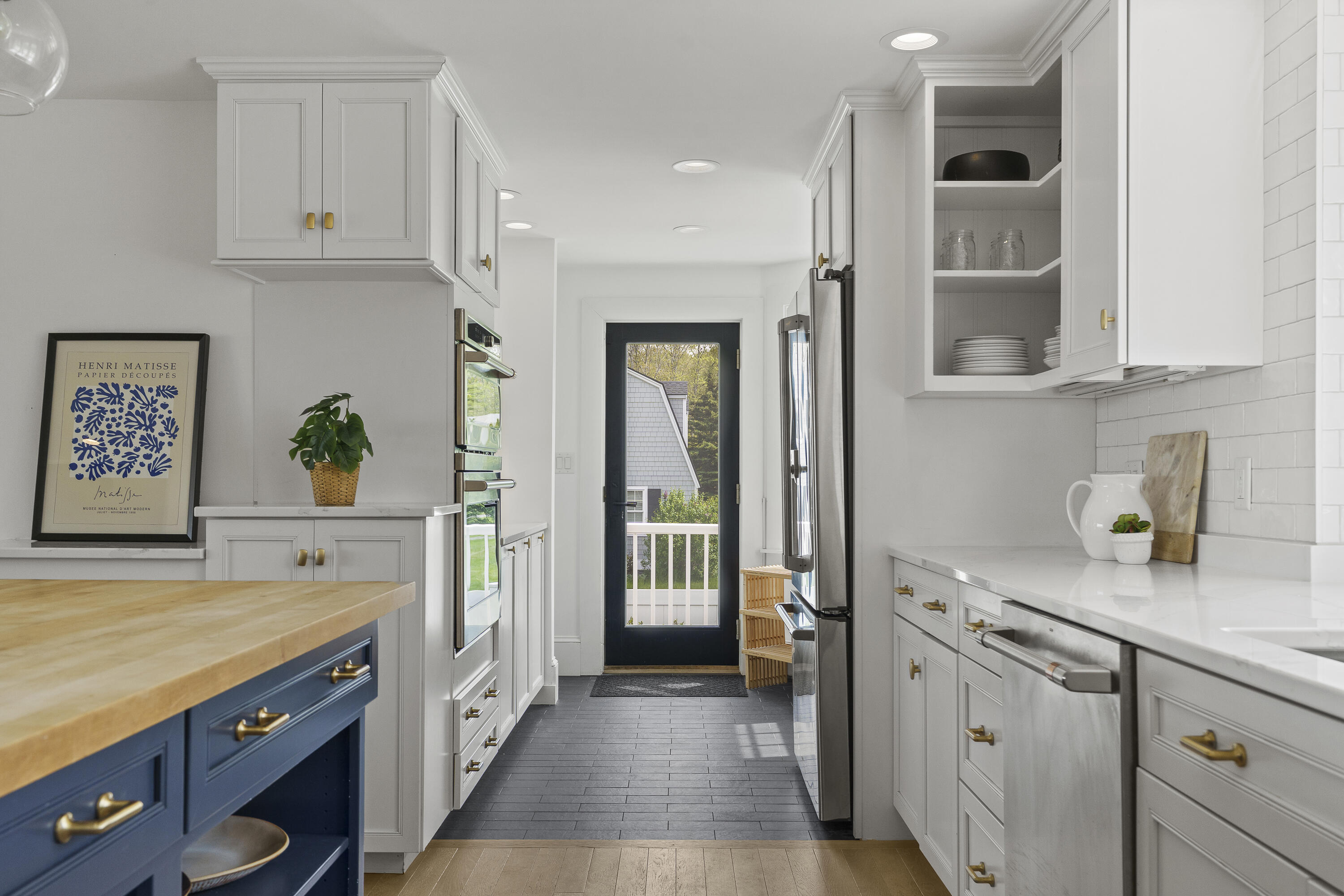 4 Robie Road