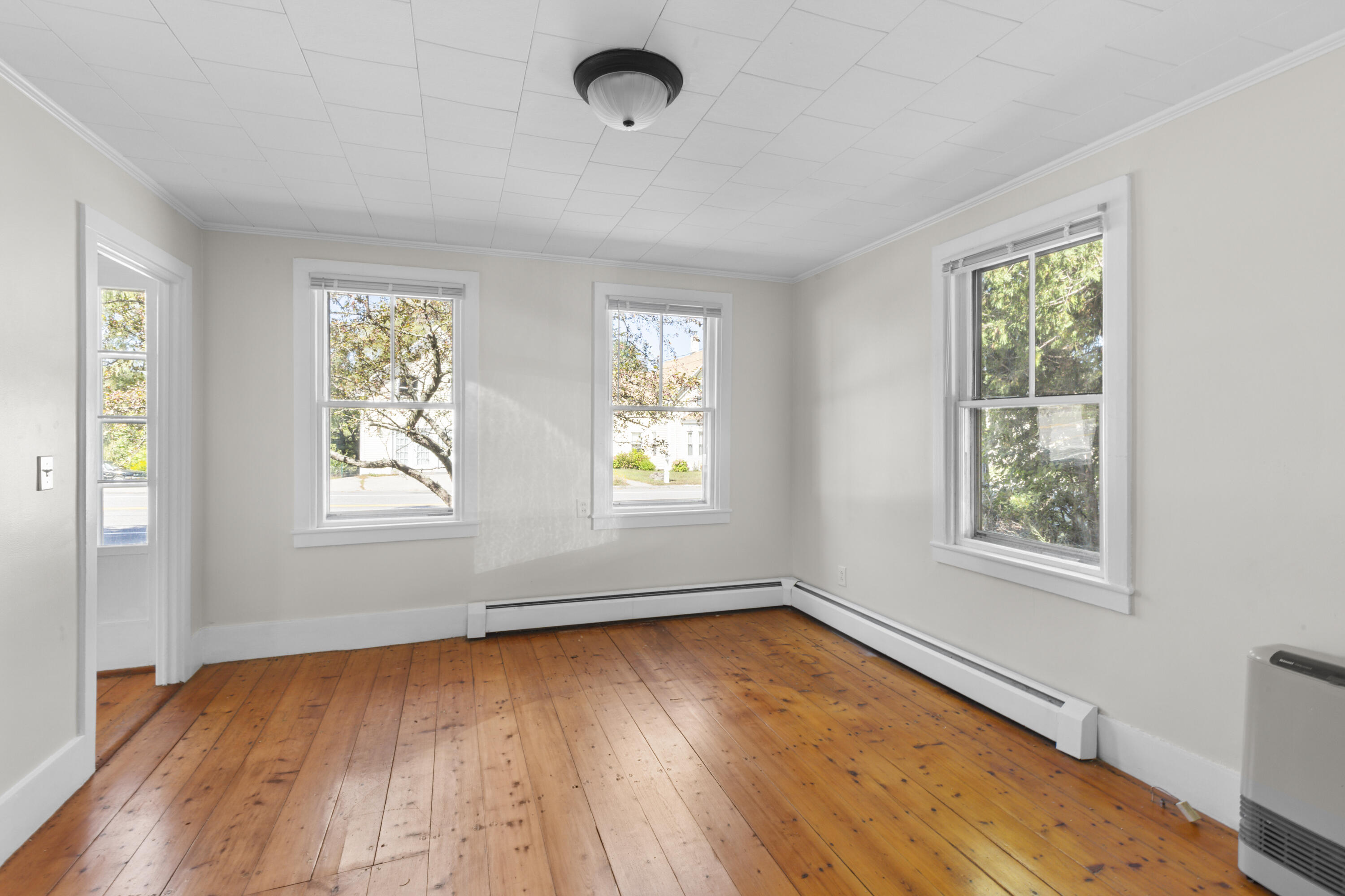 646 West Street
